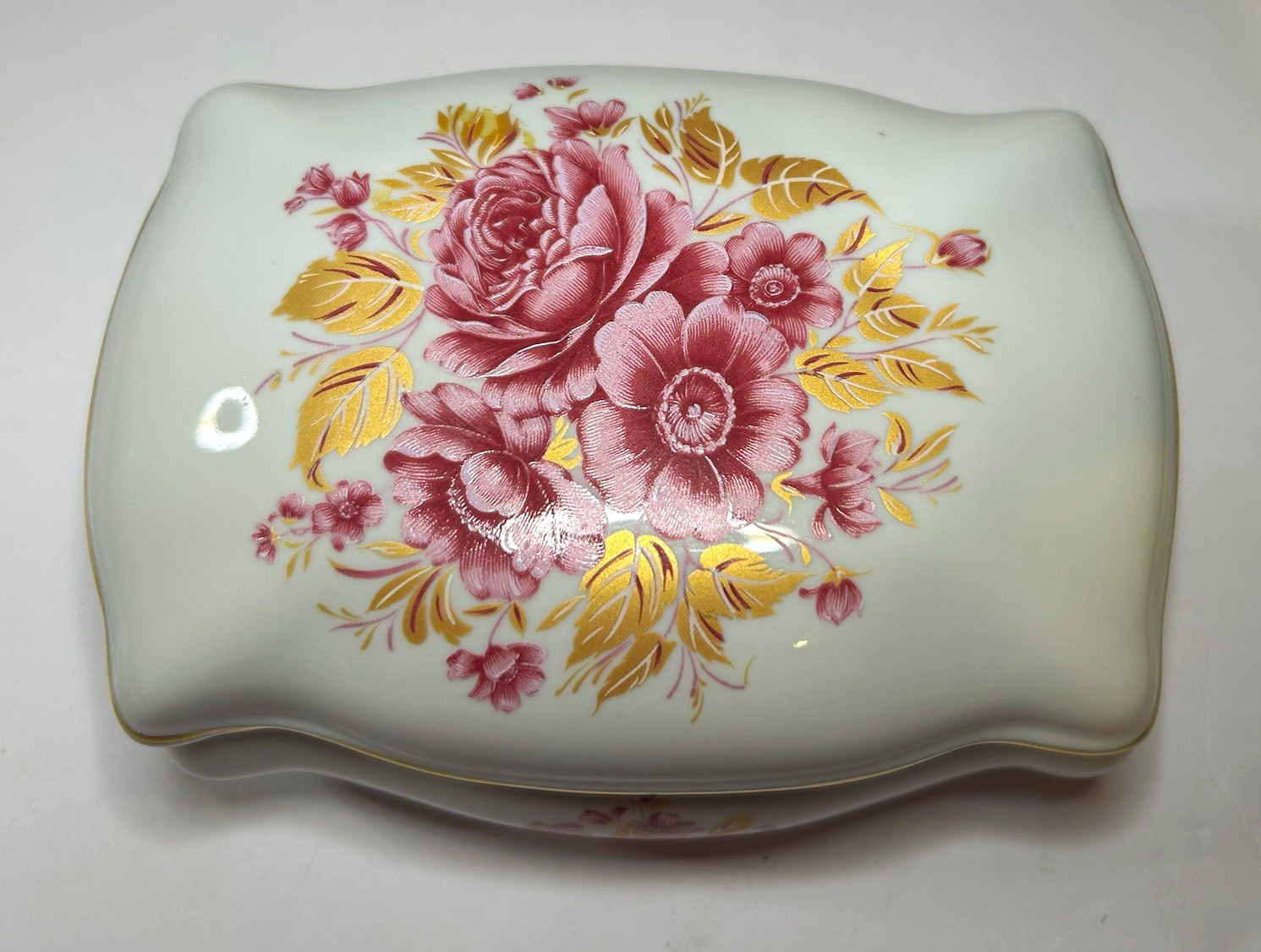 Limoges France Porcelain Pink Floral Trinket Box w/ Lid, Gold Trim-Vintage Limoges France Porcelain Pink Floral Trinket Box w/ Lid, Gold Trim-Vintage