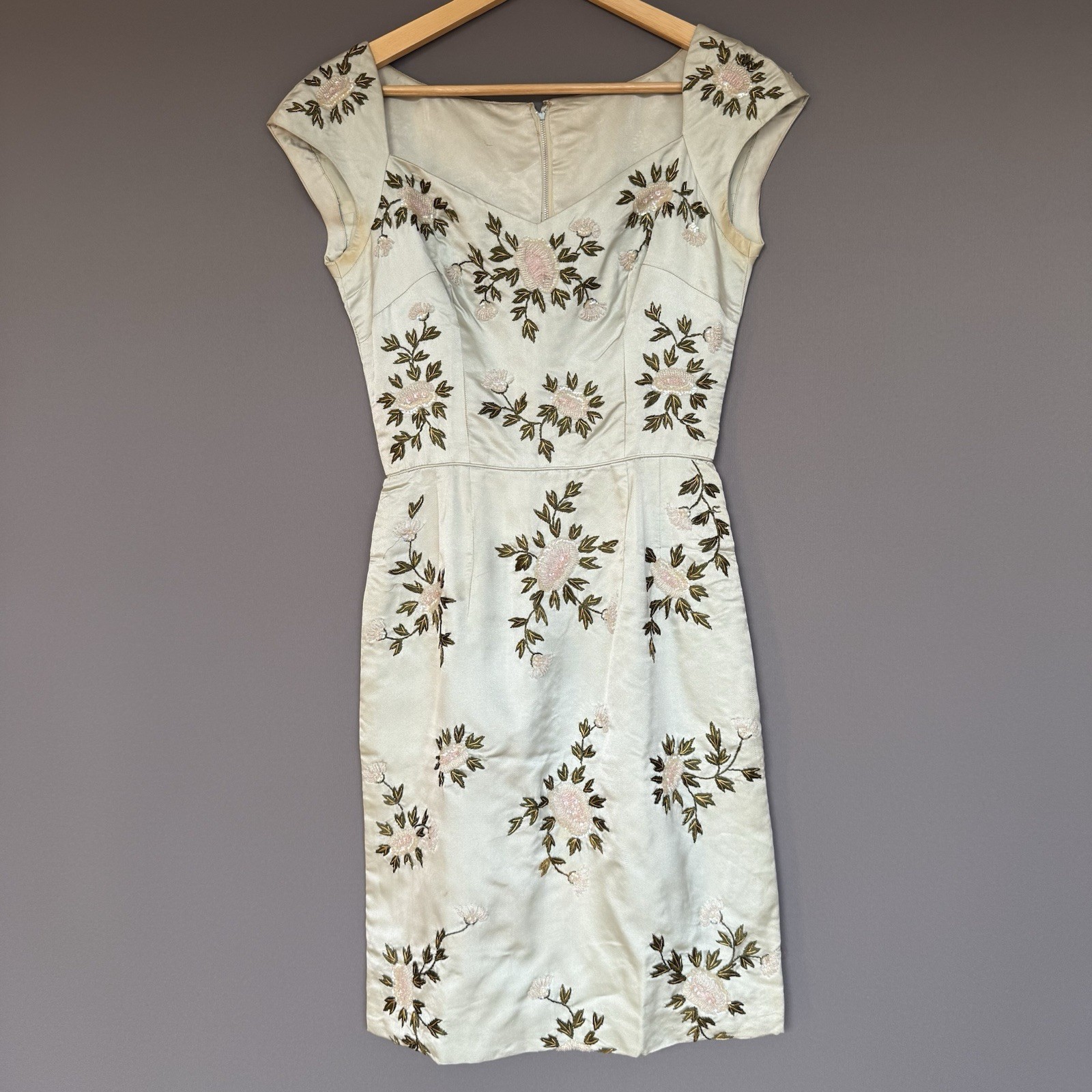 vtg 50s Beaded Floral Satin Cocktail Sheath Dress XS Ivory