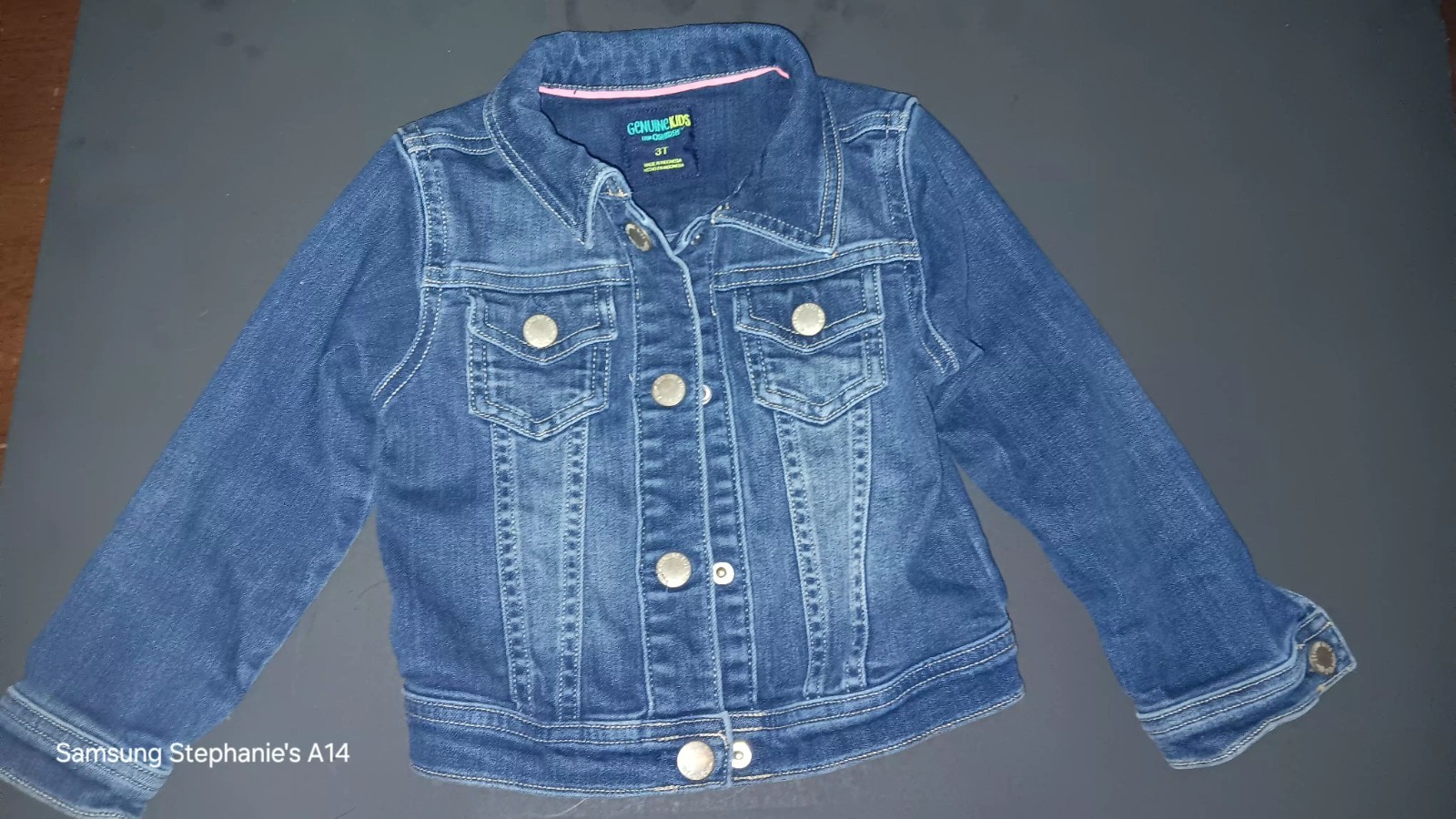 Genuine Kids By OshKosh Childs Blue Denim Jacket Size 3T.
