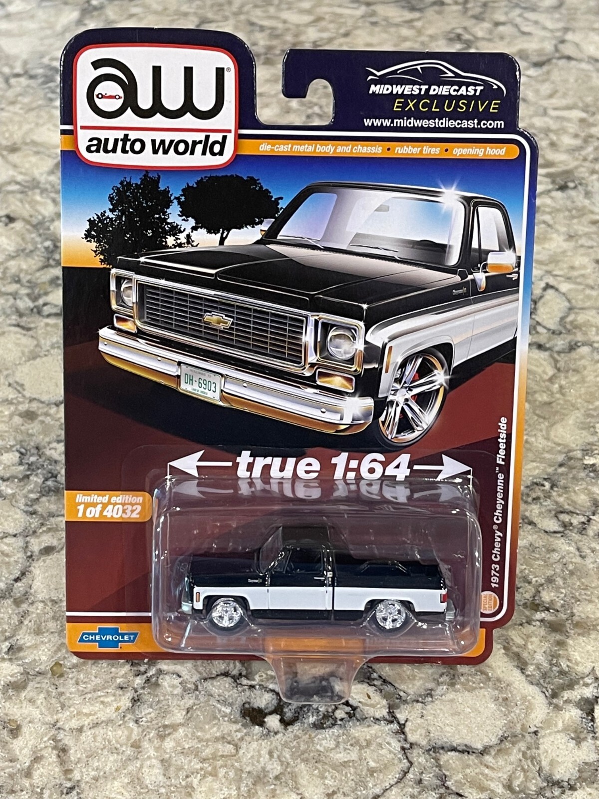 Auto World 1973 Chevy Cheyenne Pickup Truck Black and White 1/64 1 of 4032 Auto World 1973 Chevy Cheyenne Pickup Truck Black and White 1/64 1 of 4032