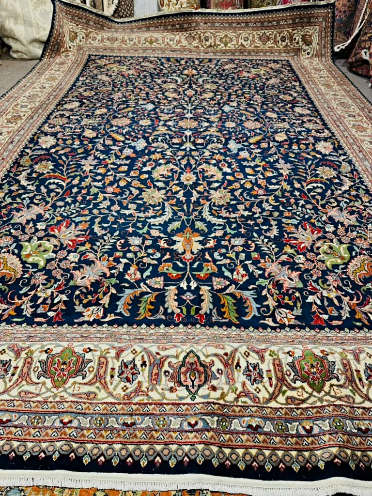 Vintage Mahal 10’ x 14’ Oriental Hand Knotted Wool Rug Navy Blue Vintage Mahal 10’ x 14’ Oriental Hand Knotted Wool Rug Navy Blue