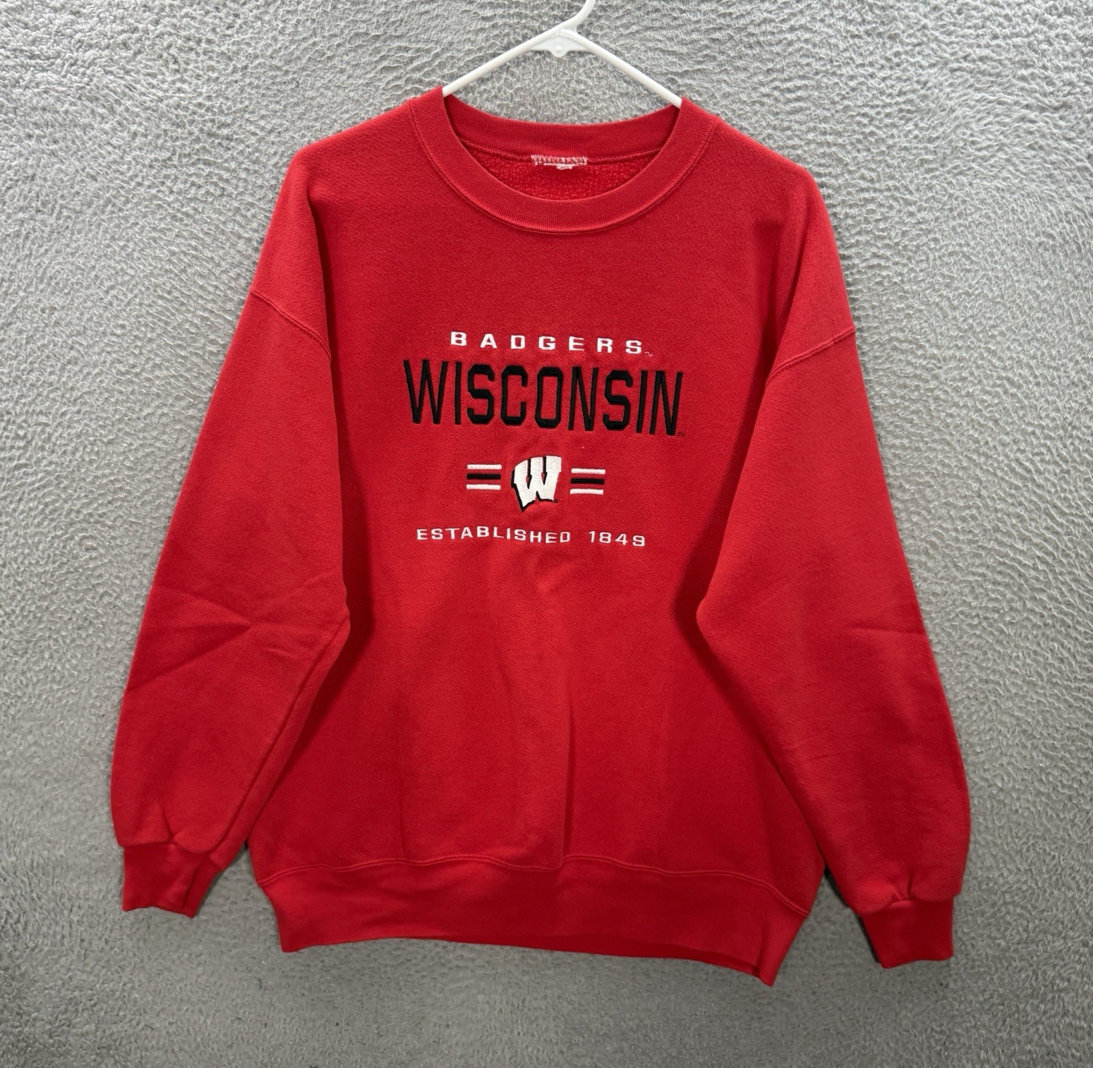 Vintage Wisconsin Badgers Sweatshirt Adult XL Red Crewneck Embroidered 90s Y2K
