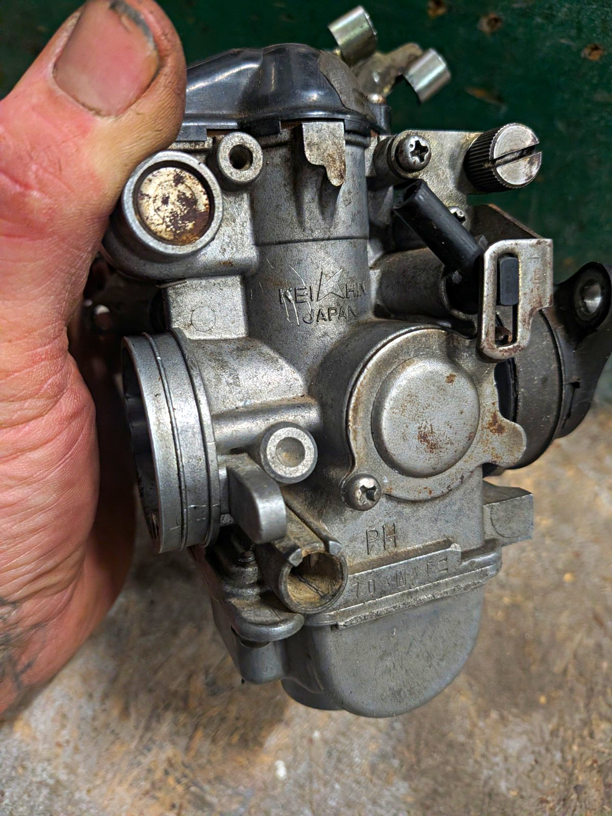 1984 Honda Xl350r Xl 350 R Carburetor Carb Rack Kehin Oem G2U with manifold boot 1984 Honda Xl350r Xl 350 R Carburetor Carb Rack Kehin Oem G2U with manifold boot