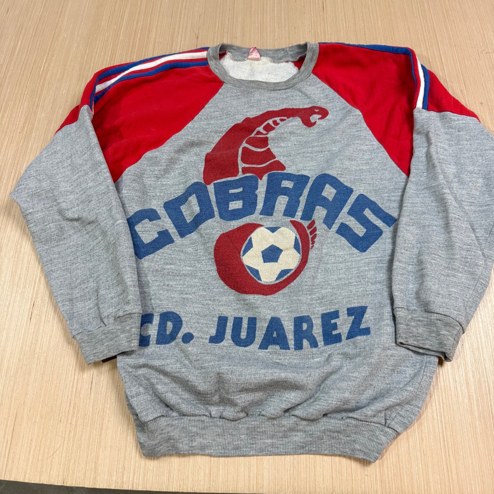 Vintage 80s Cobras Ciudad Soccer CD Juarez fc Sweatshirt Raglan S Liga mx Mexico Vintage 80s Cobras Ciudad Soccer CD Juarez fc Sweatshirt Raglan S Liga mx Mexico