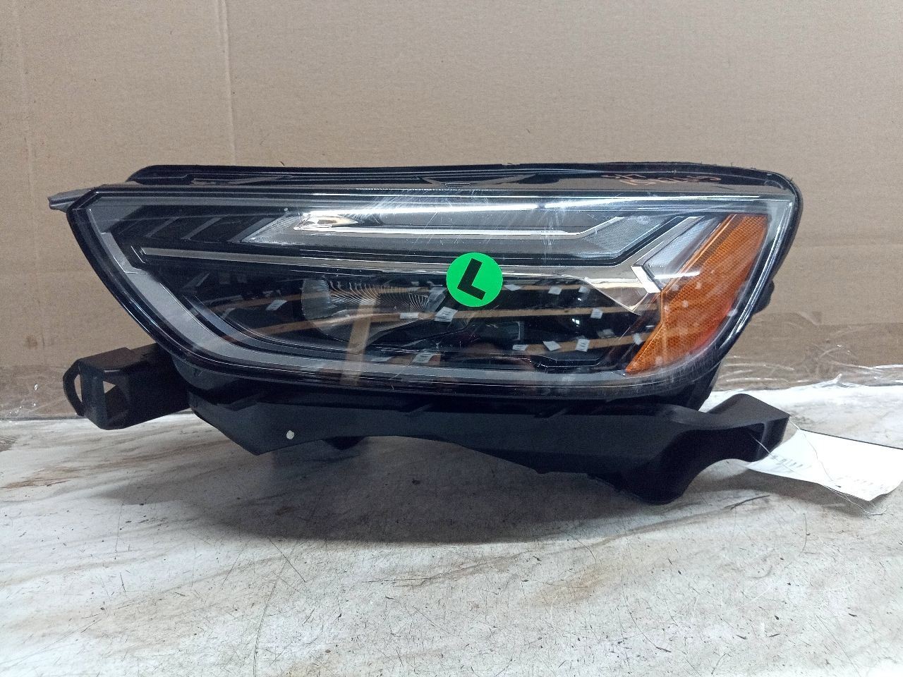 Driver Headlight Classic Style Single LED Fits 21-25 AUDI Q5 239519