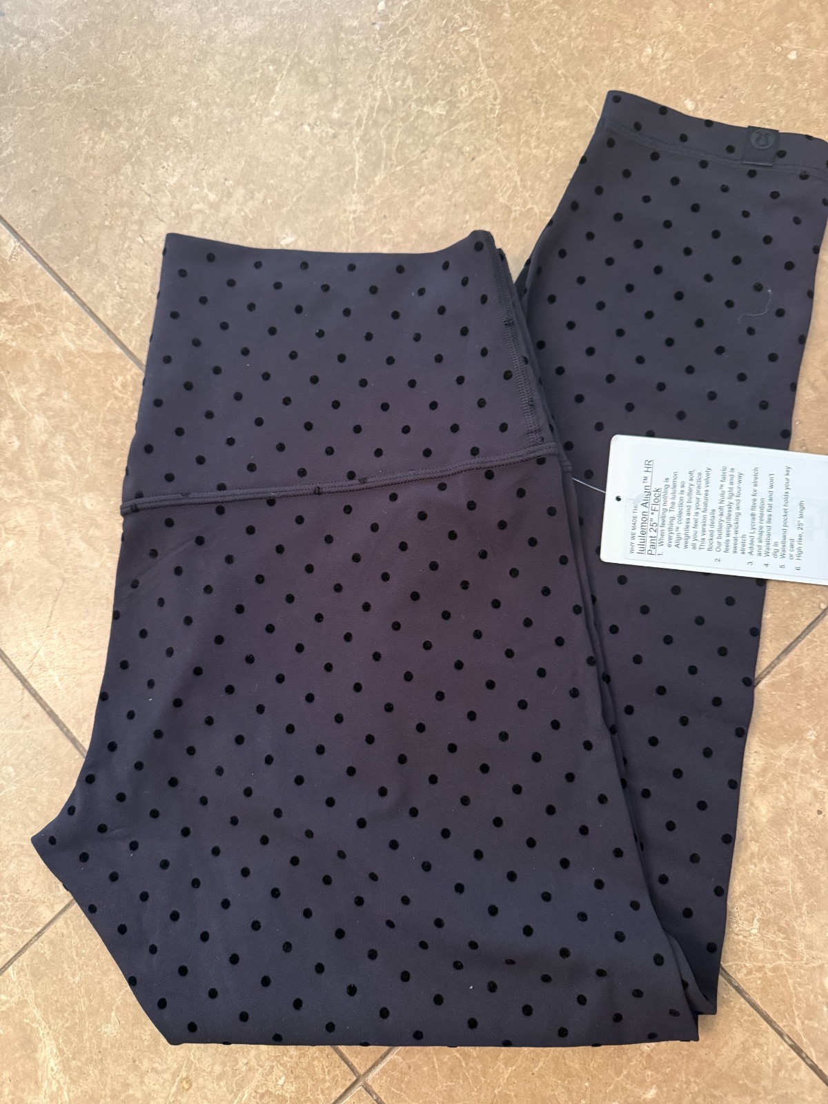 NWT Lululemon sz 4 Flocked Polka Dot Align HR Pants Leggings Cropped 25\