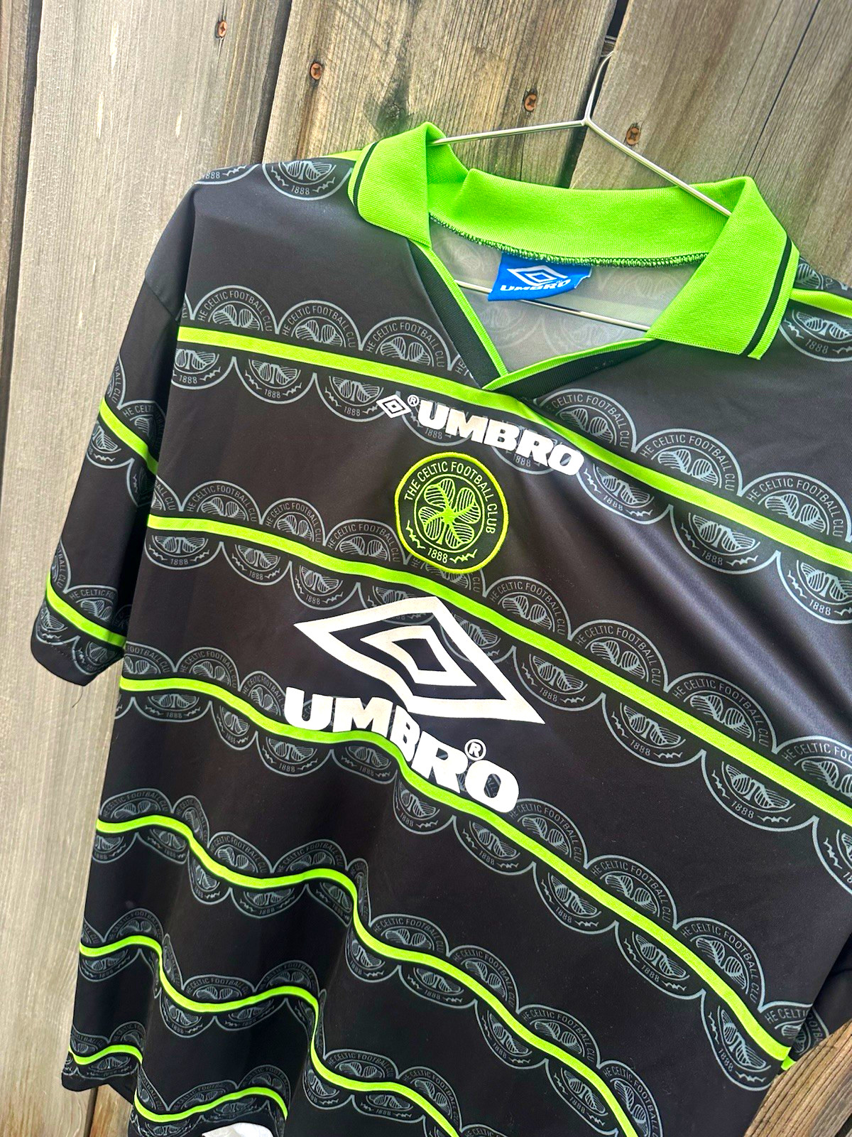 90s Retro Umbro Celtic Football Club Soccer Jersey Shirt Black Green Celtic Fc 90s Retro Umbro Celtic Football Club Soccer Jersey Shirt Black Green Celtic Fc