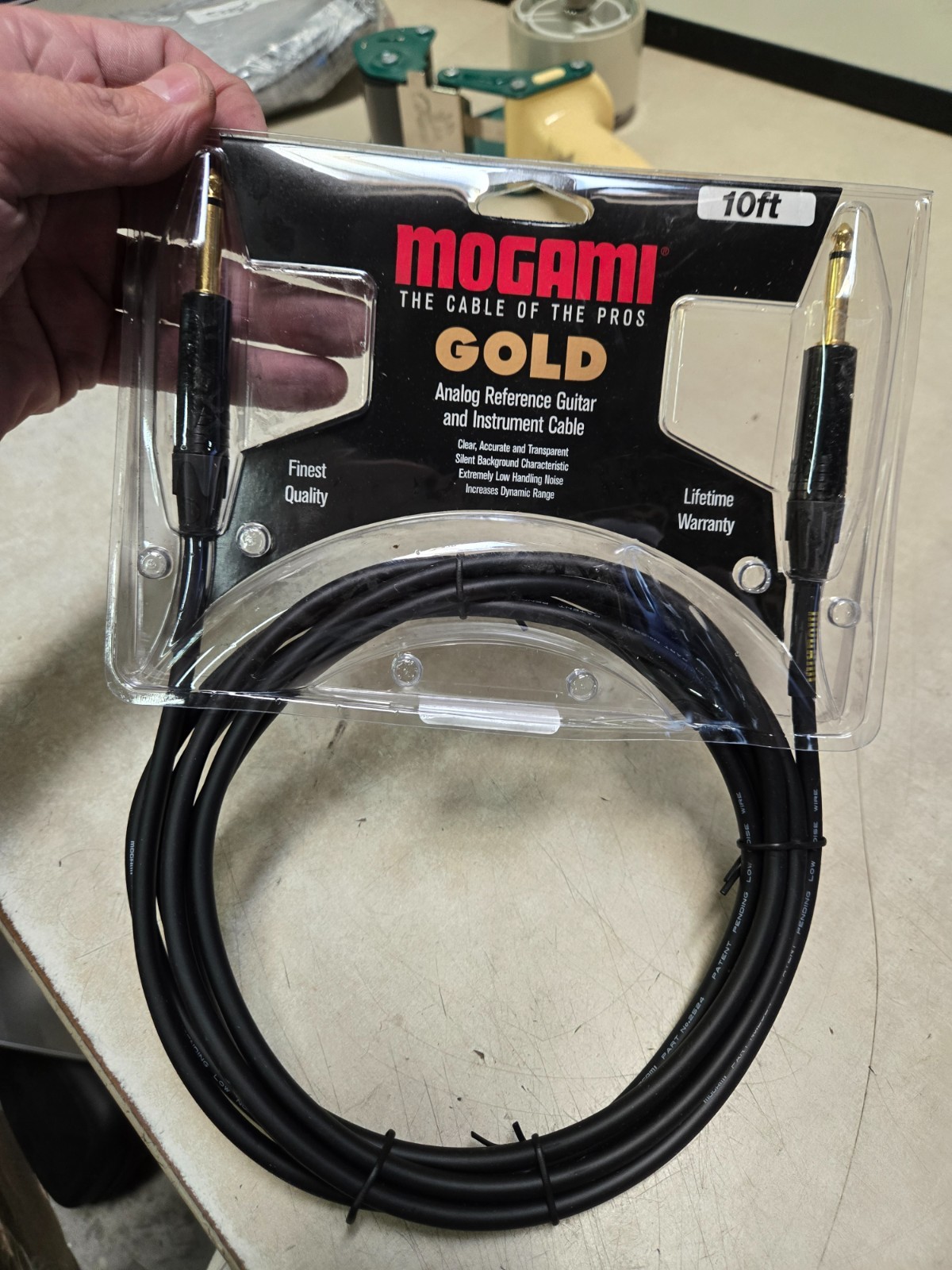 Mogami Gold Instrument Cable 10ft UPC 801813086553