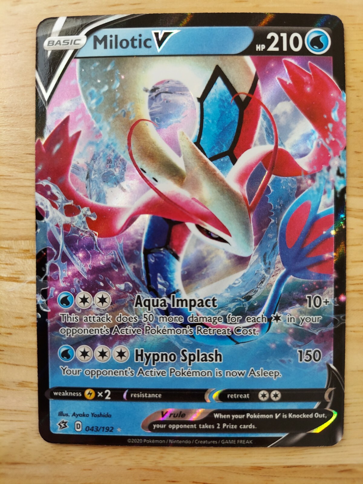 Milotic V 043/192 Rebel Clash- NM Ultra Rare  Pokemon Card 