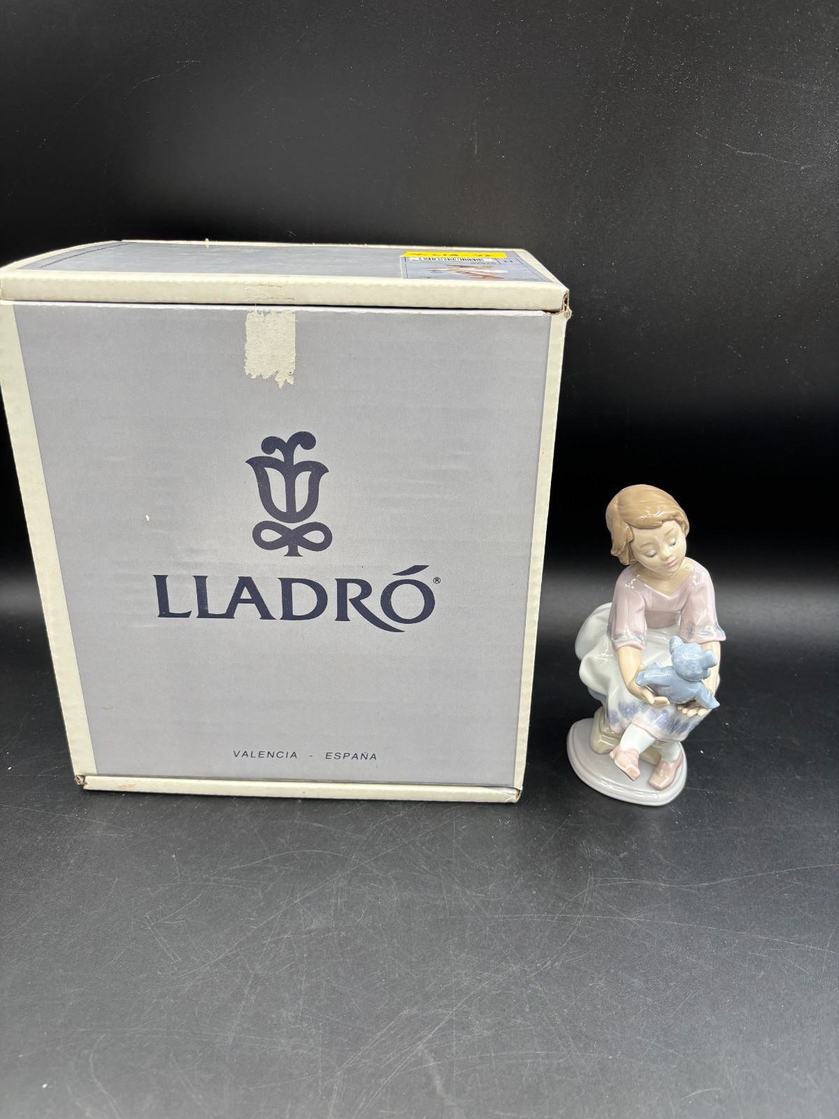 Lladro Porcelain Figurine \