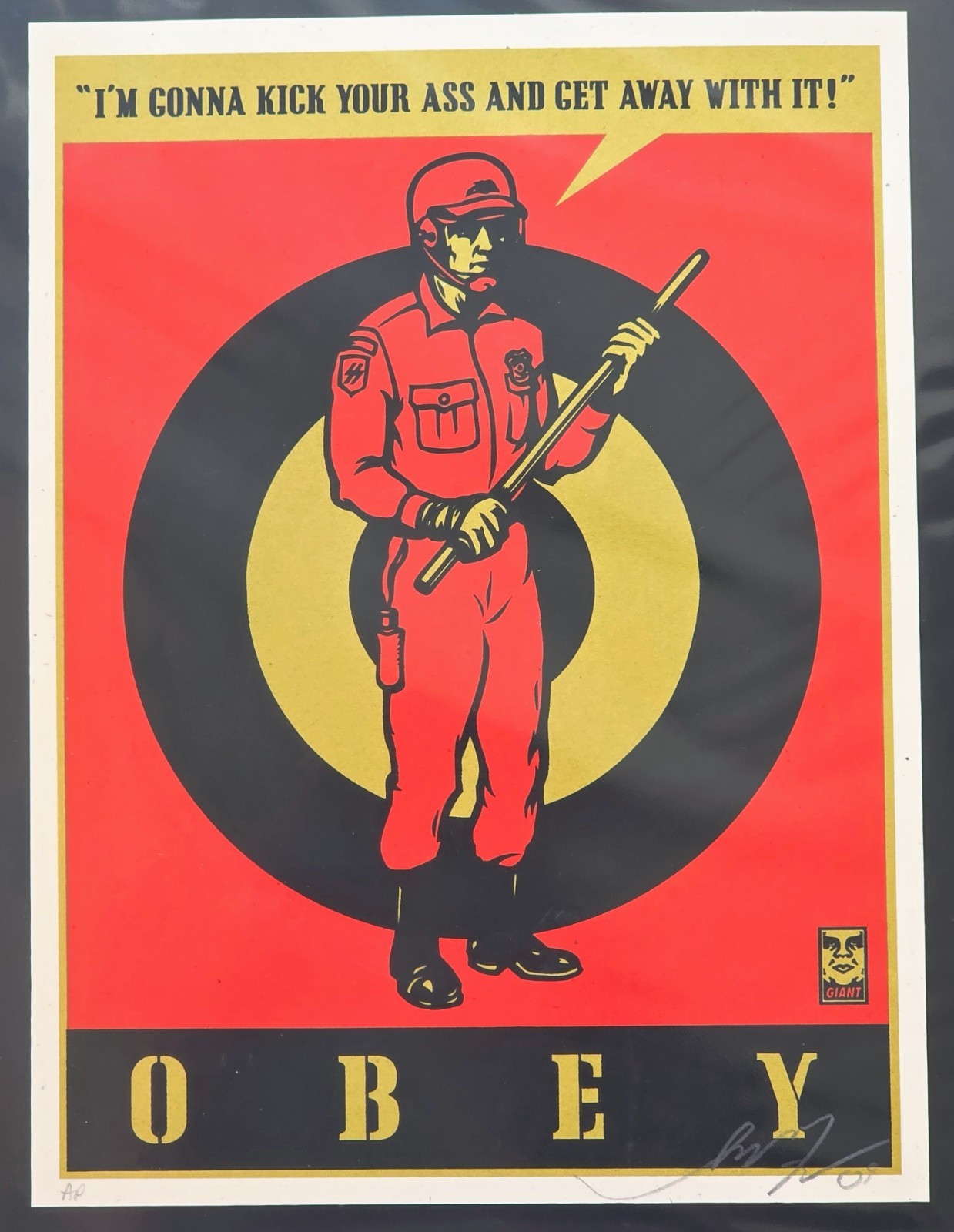 SHEPARD FAIREY OBEY Giant \