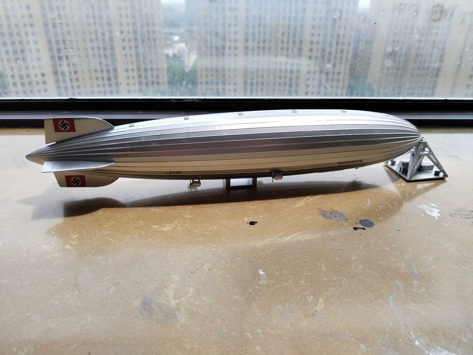 1/1000 1/700 Scale WW2 LZ 129 Hindenburg Model Painted Finished Gift NEW