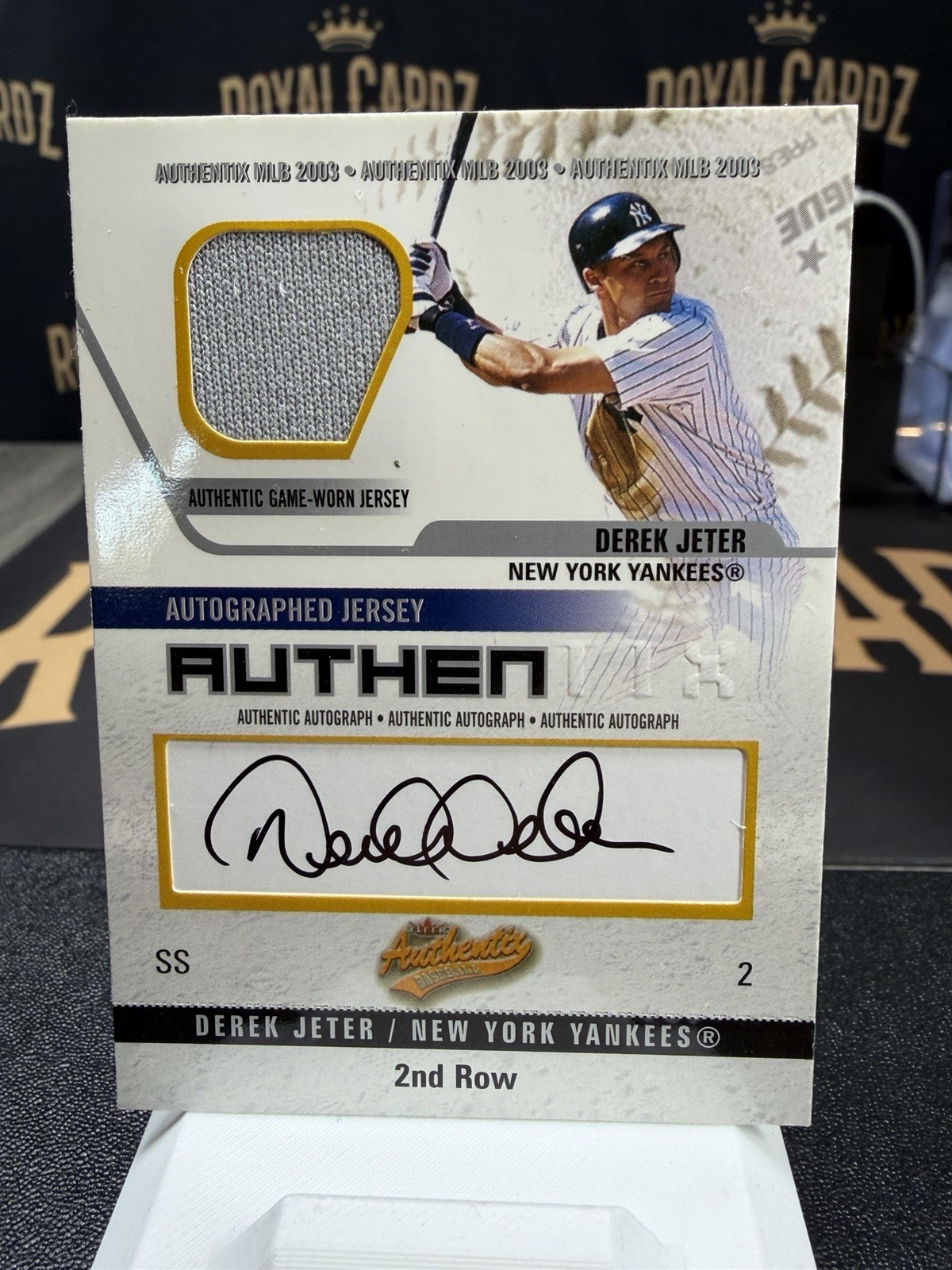 2003 Fleer Authentix Derek Jeter Patch Auto /200 AJA-DJ YANKEES HOF RARE SP 2003 Fleer Authentix Derek Jeter Patch Auto /200 AJA-DJ YANKEES HOF RARE SP