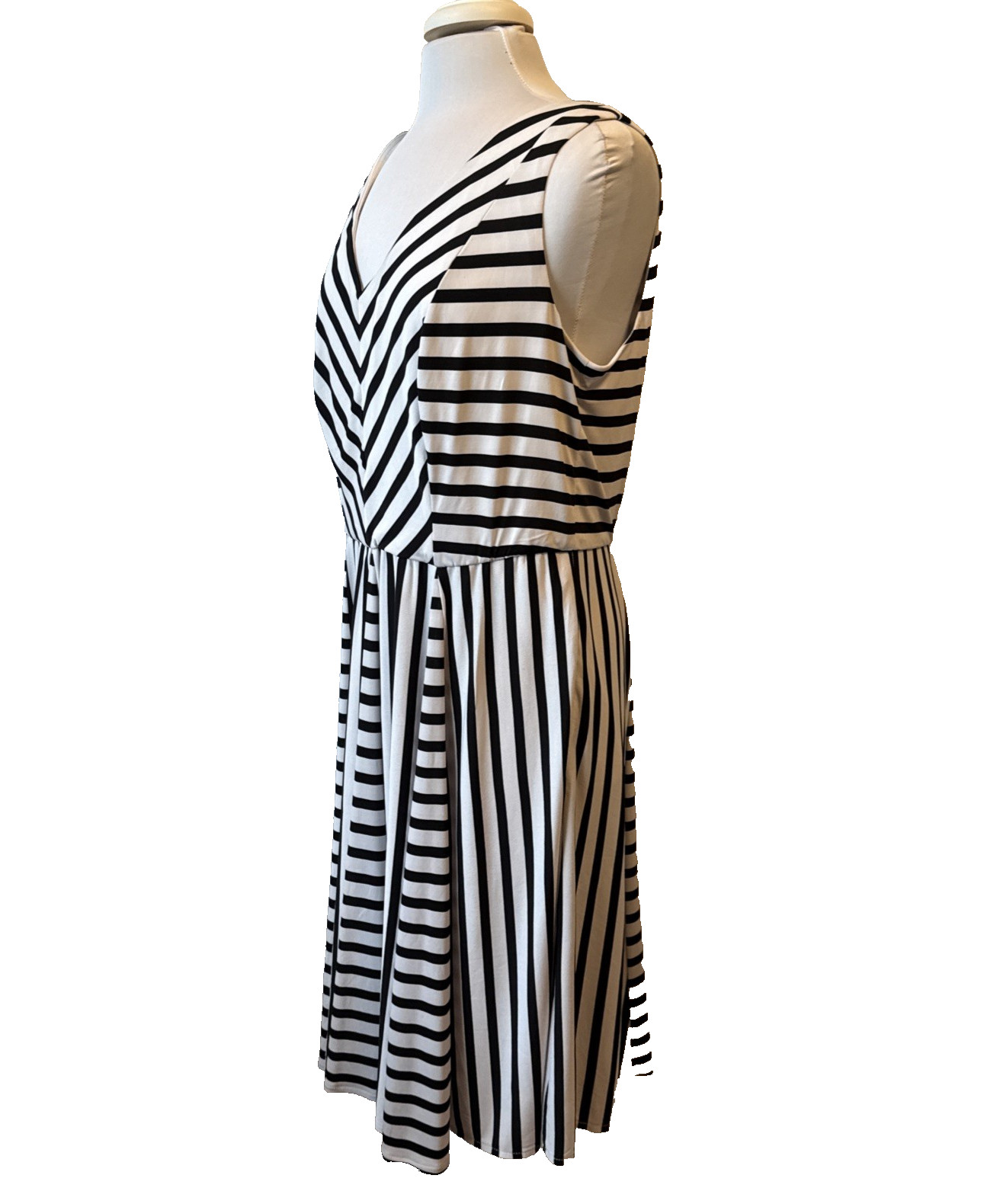Alfani Black White Striped Sleeveless Stretch Dress Women\'s 16 Chic Whimsigoth
