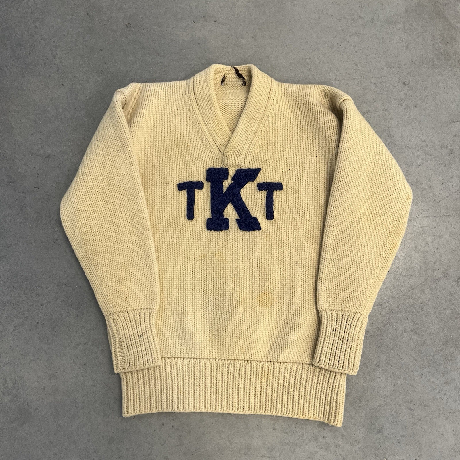Vintage 1930/1940s Heavy Knit Wool Letterman Sweater Shawl Collar TKT Felt Patch