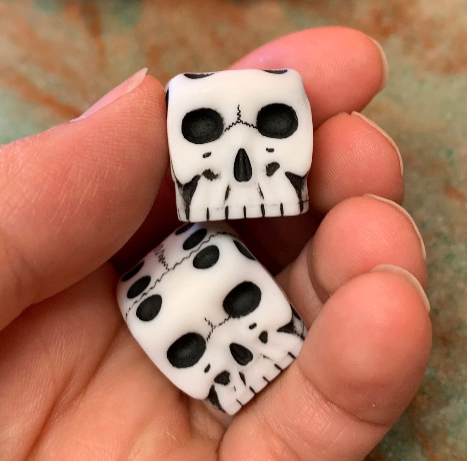 Skull Dice - Pair of Skull Shaped 6 Sided Dice Skull Dice - Pair of Skull Shaped 6 Sided Dice