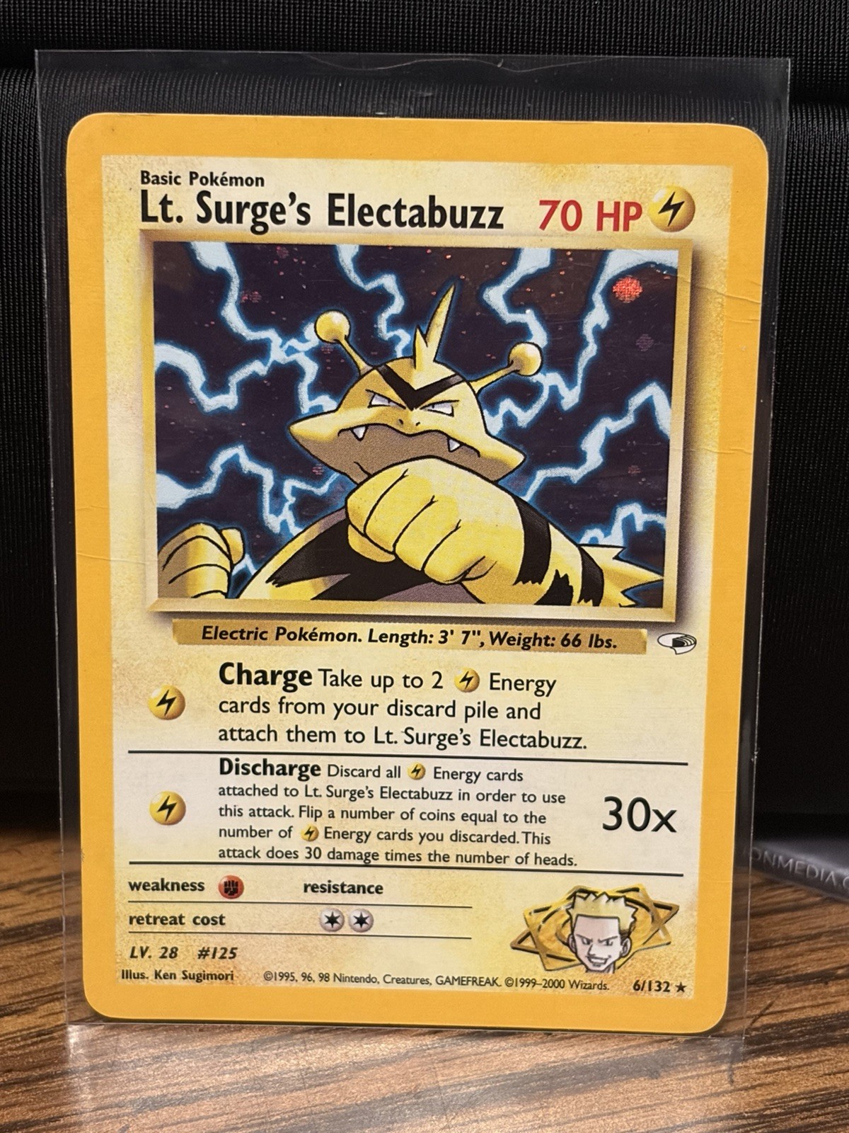 Lt. Surge's Electabuzz 006/132 Gym Heroes Holo Lt. Surge's Electabuzz 006/132 Gym Heroes Holo