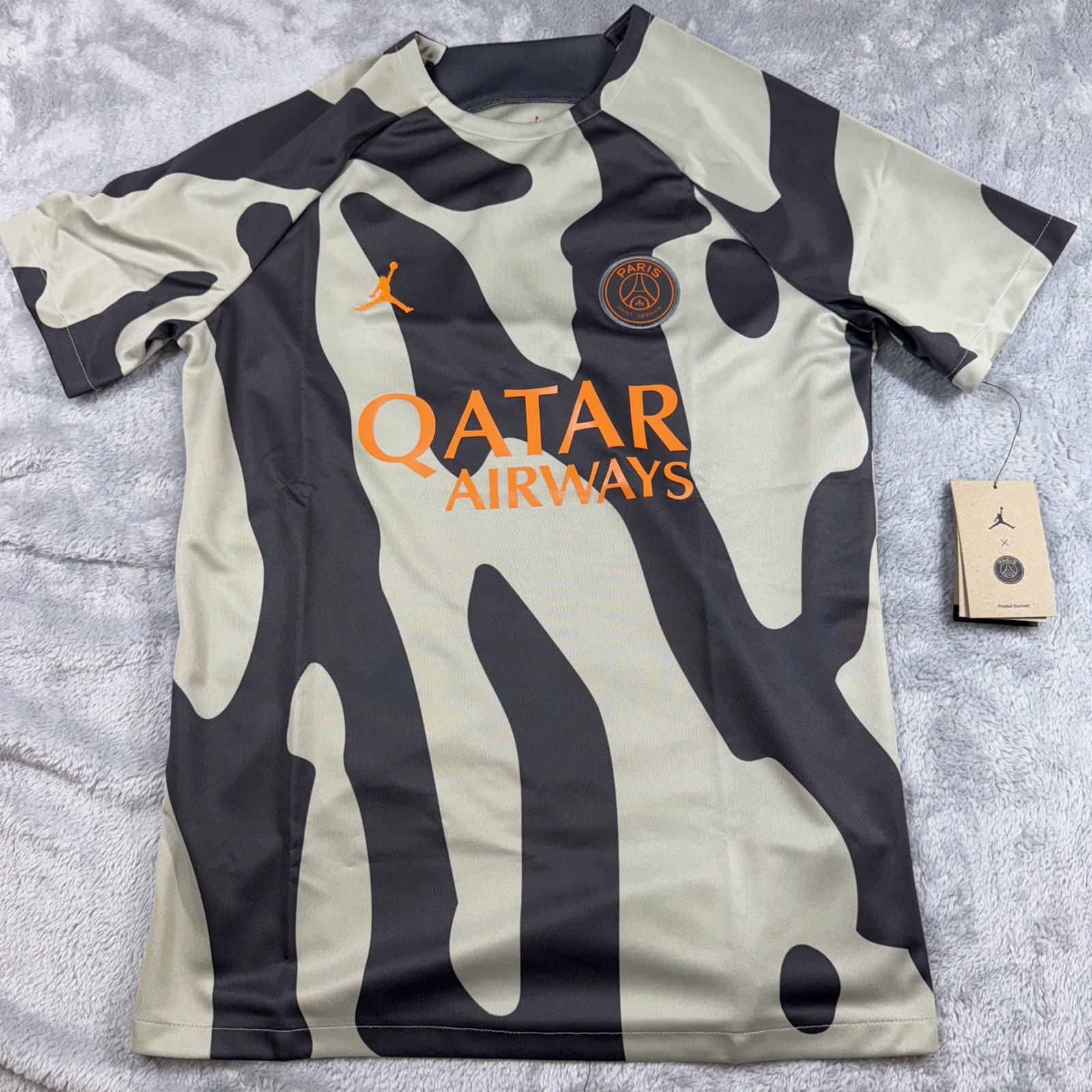 Men M Nike Jordan Paris Saint-Germain Academy Third Pre-Match Jersey Dry Fit Men M Nike Jordan Paris Saint-Germain Academy Third Pre-Match Jersey Dry Fit