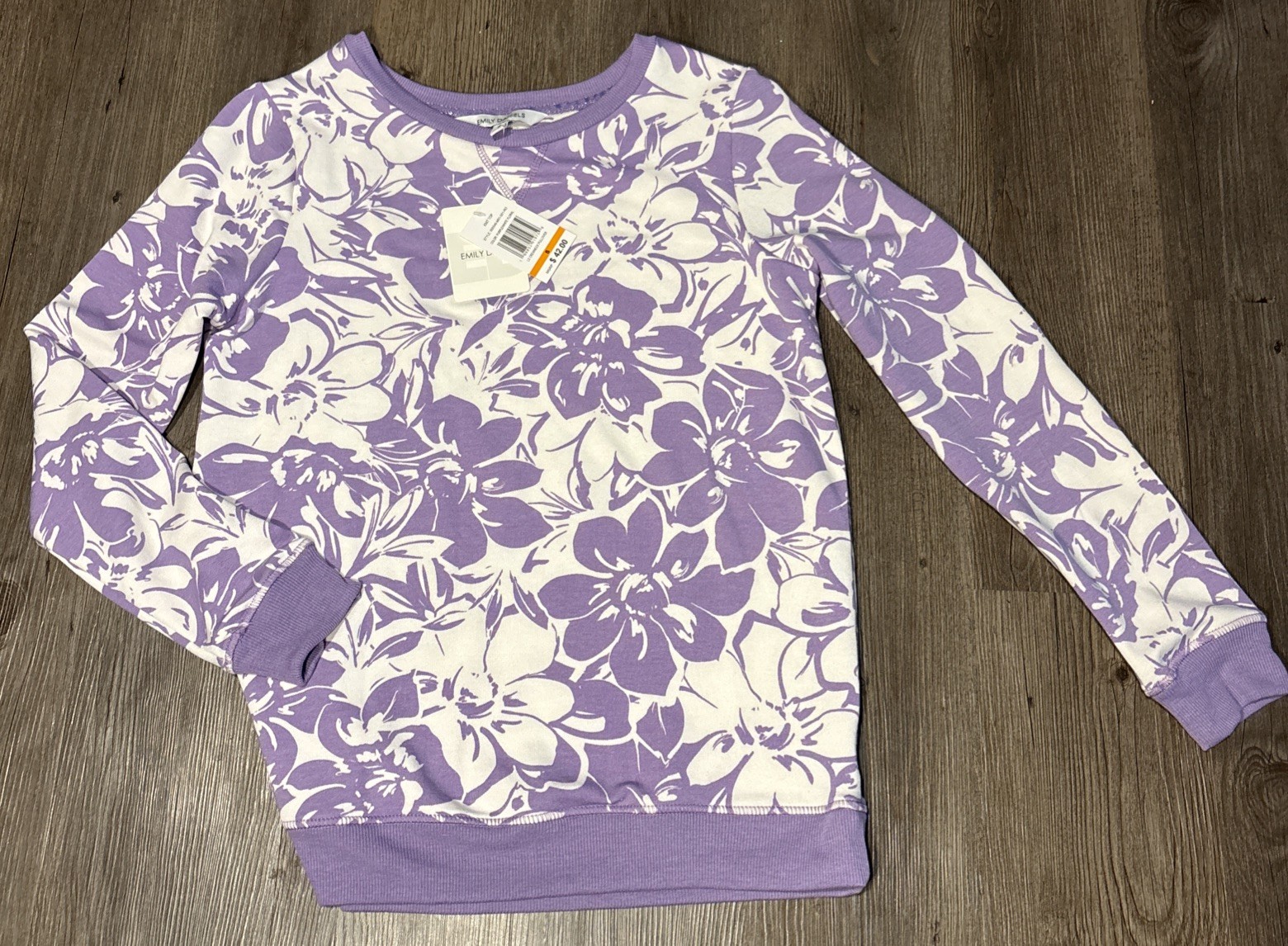 NWT Emily Daniels Women’s Floral Purple and White Knit Top Crewneck Pullover SM