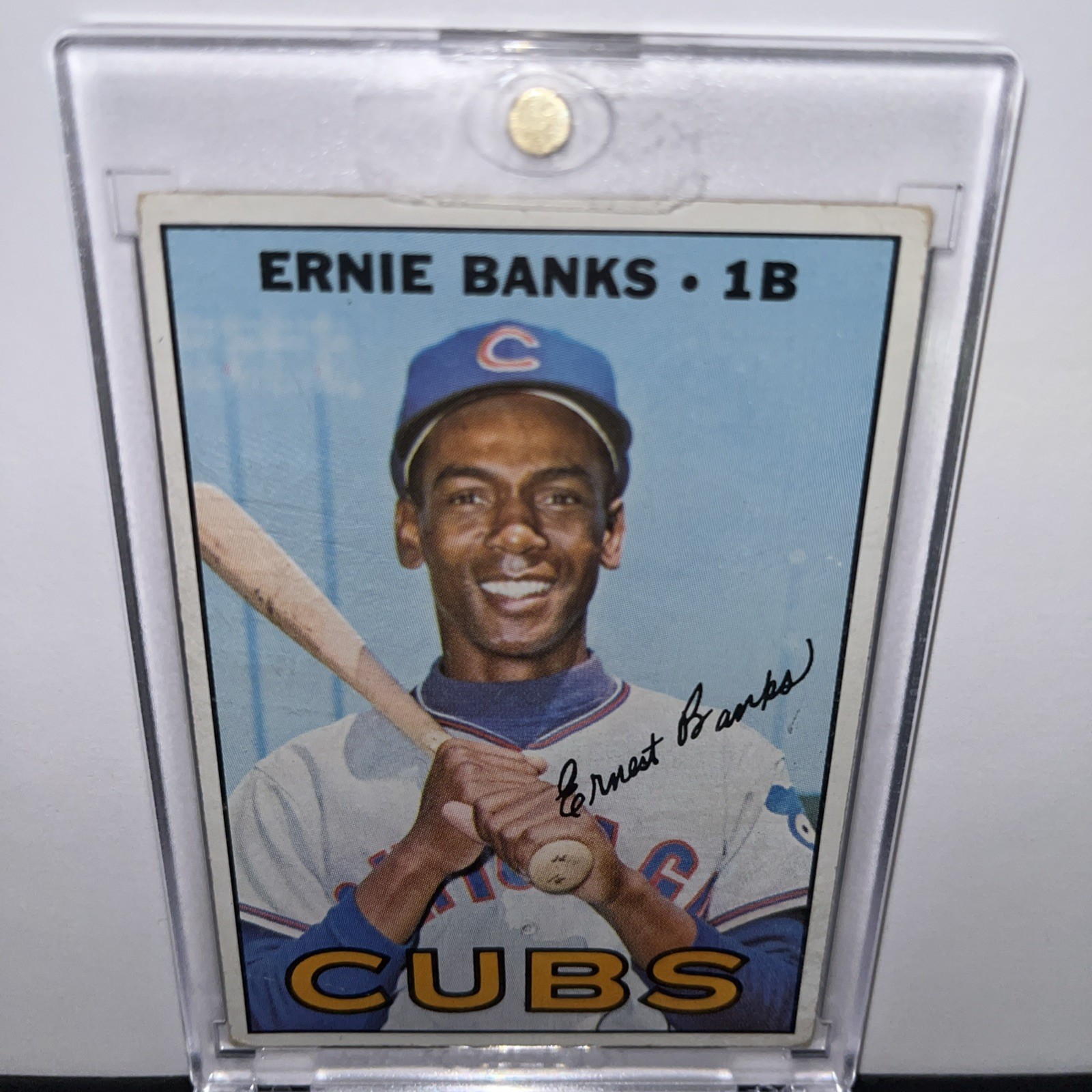 Topps Ernie Banks Chicago Cubs #215 Vintage Baseball Trading Card Topps Ernie Banks Chicago Cubs #215 Vintage Baseball Trading Card
