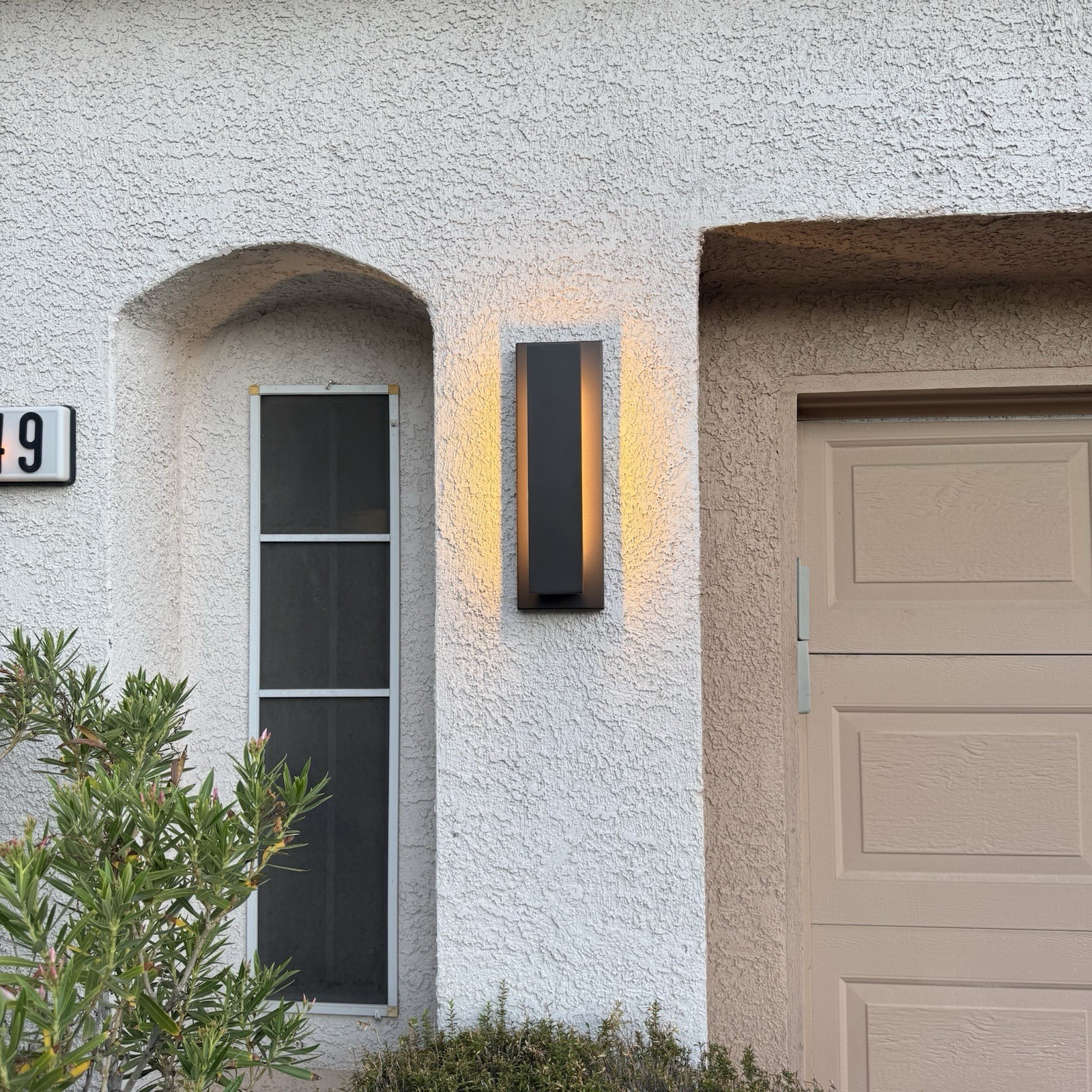 Visual Comfort Tech Lighting Peak LED 17\