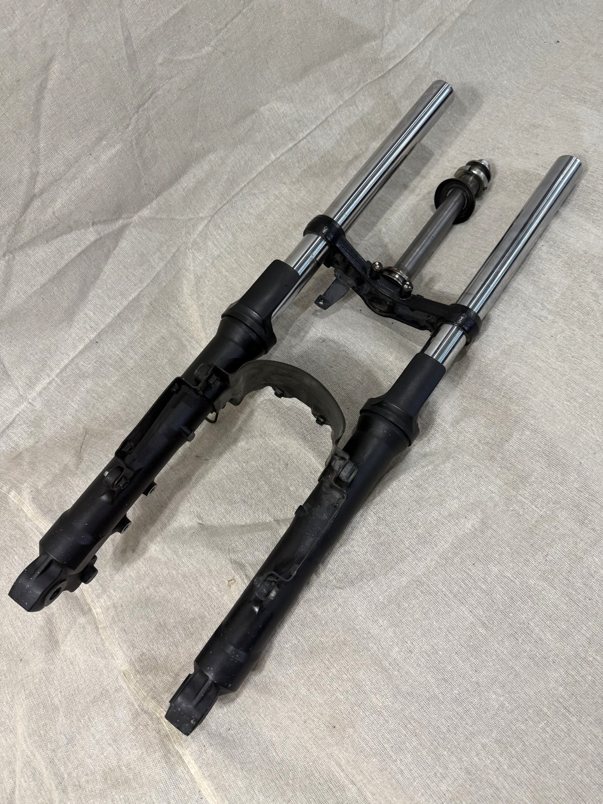 2016 13-17 Kawasaki Ninja 300 EX300 OEM Front Fork Suspension Lower Triple Tree