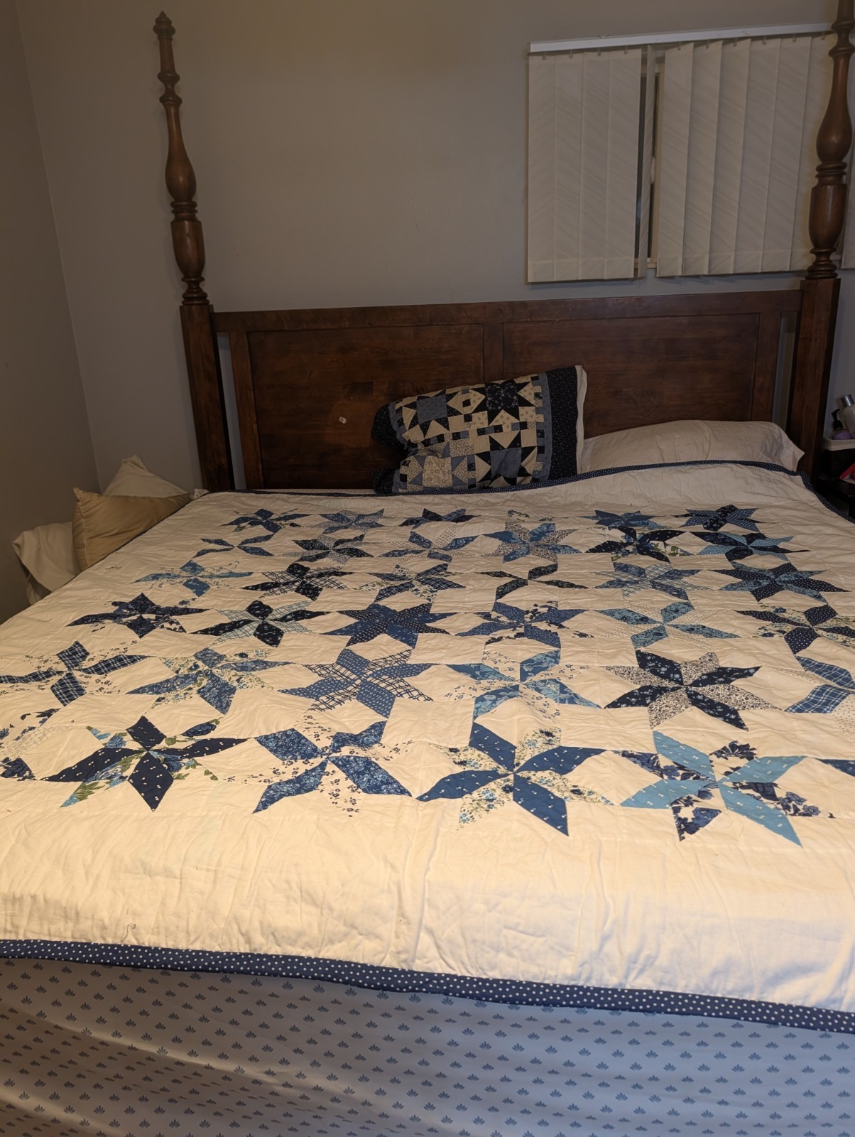 Blue And White Floral Cotton Patchwork Handmade Blue And White Floral Cotton Patchwork Handmade
