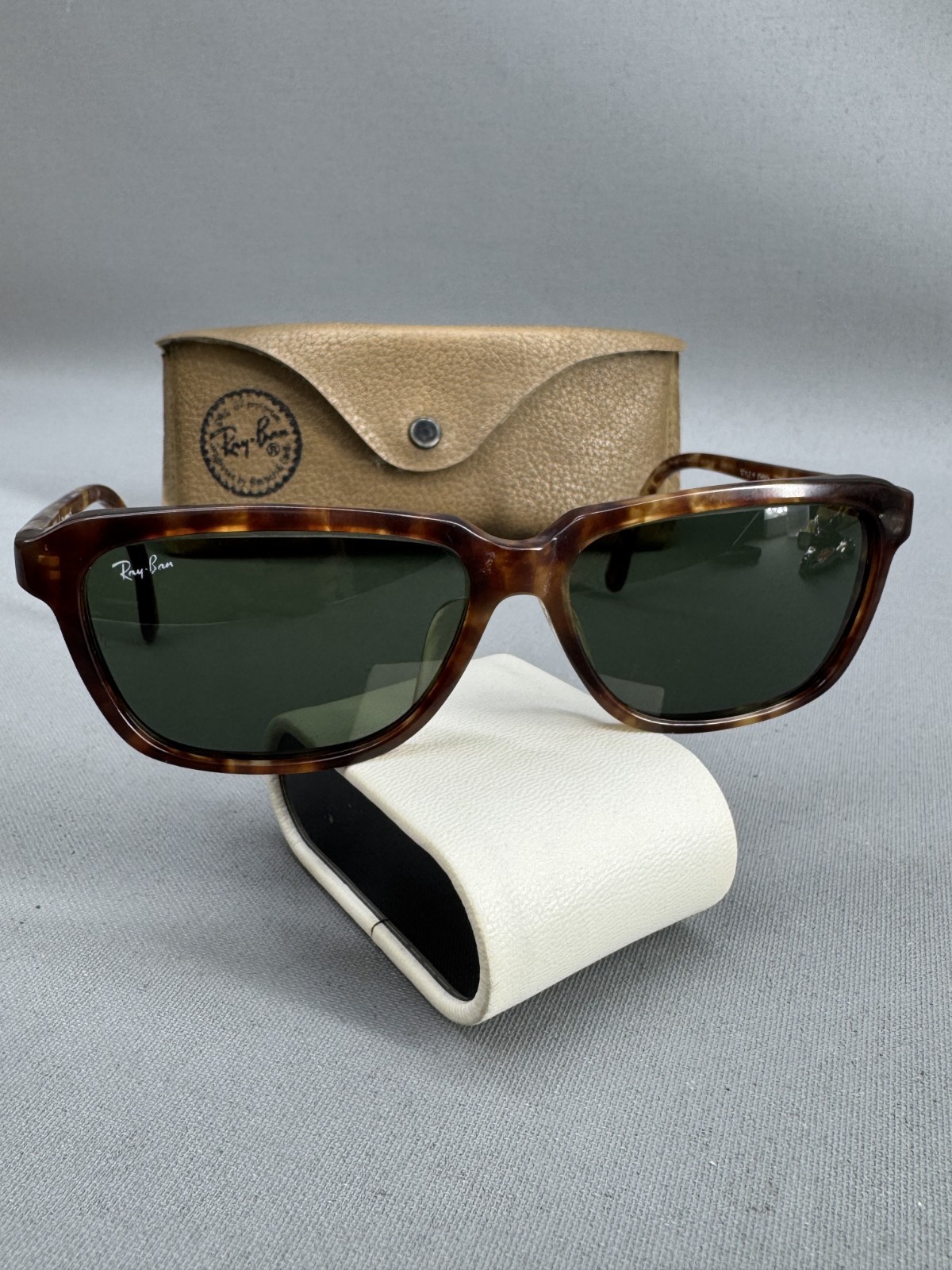 Ray-Ban Bausch & Lomb (B&L) \