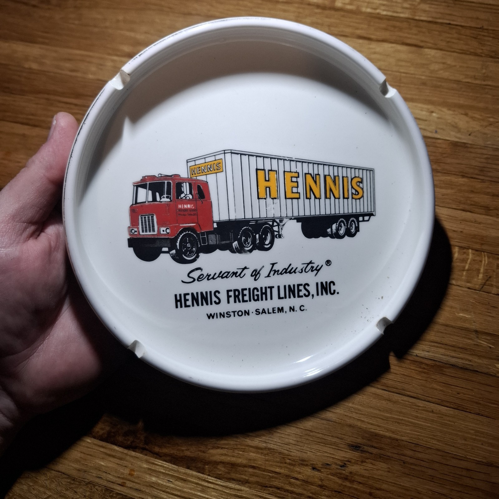 Rare Vintage HENNIS FREIGHT LINES WINSTON SALEM NC Ashtray CAVALIER carolina Rare Vintage HENNIS FREIGHT LINES WINSTON SALEM NC Ashtray CAVALIER carolina