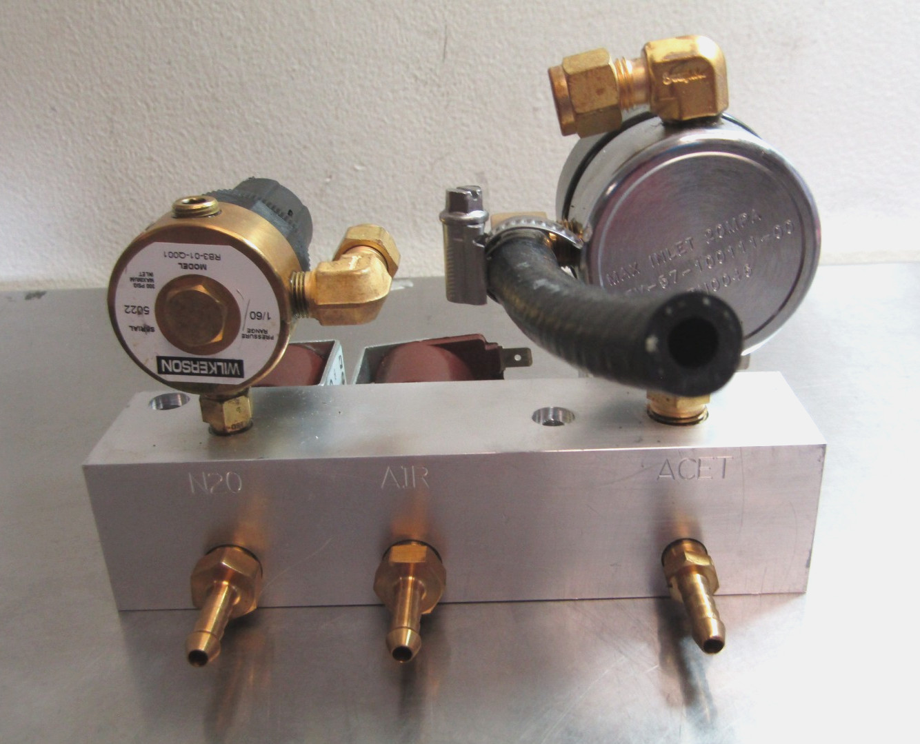 Agilent Tech. 110624000 110624090 Manifold Gas Input Assembly Agilent Tech. 110624000 110624090 Manifold Gas Input Assembly