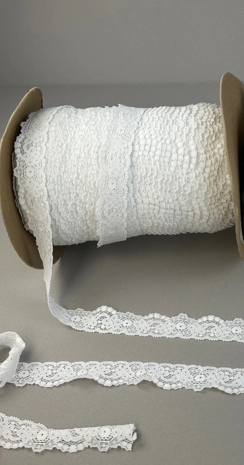 Stretch Lace Trim lot 1 1/8\ Stretch Lace Trim lot 1 1/8\