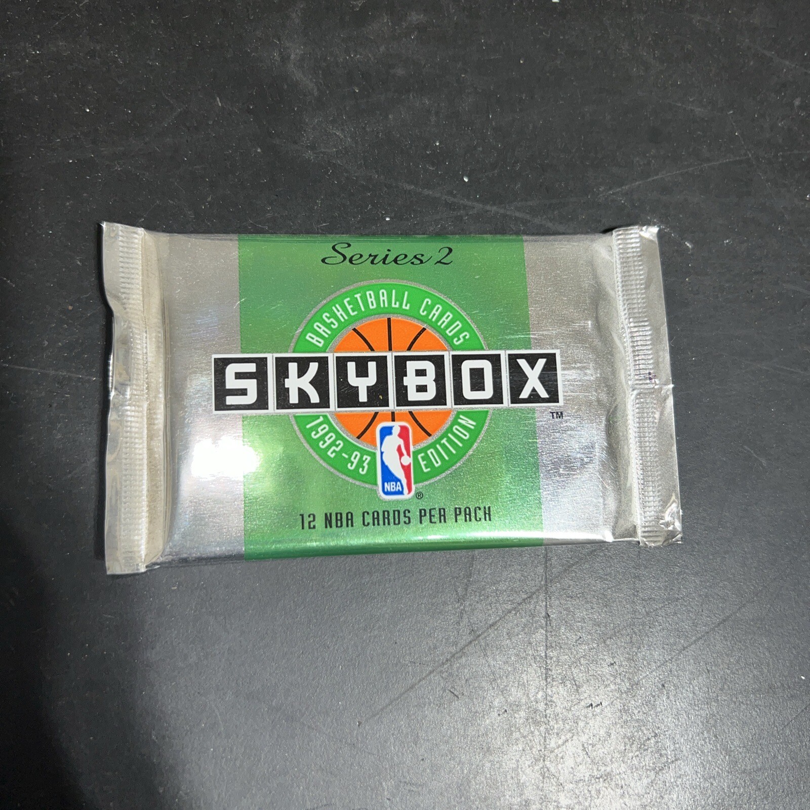 (1) Sealed Pack ~ 1992-93 SkyBox Basketball Series 2 - Possible Shaq Rookies