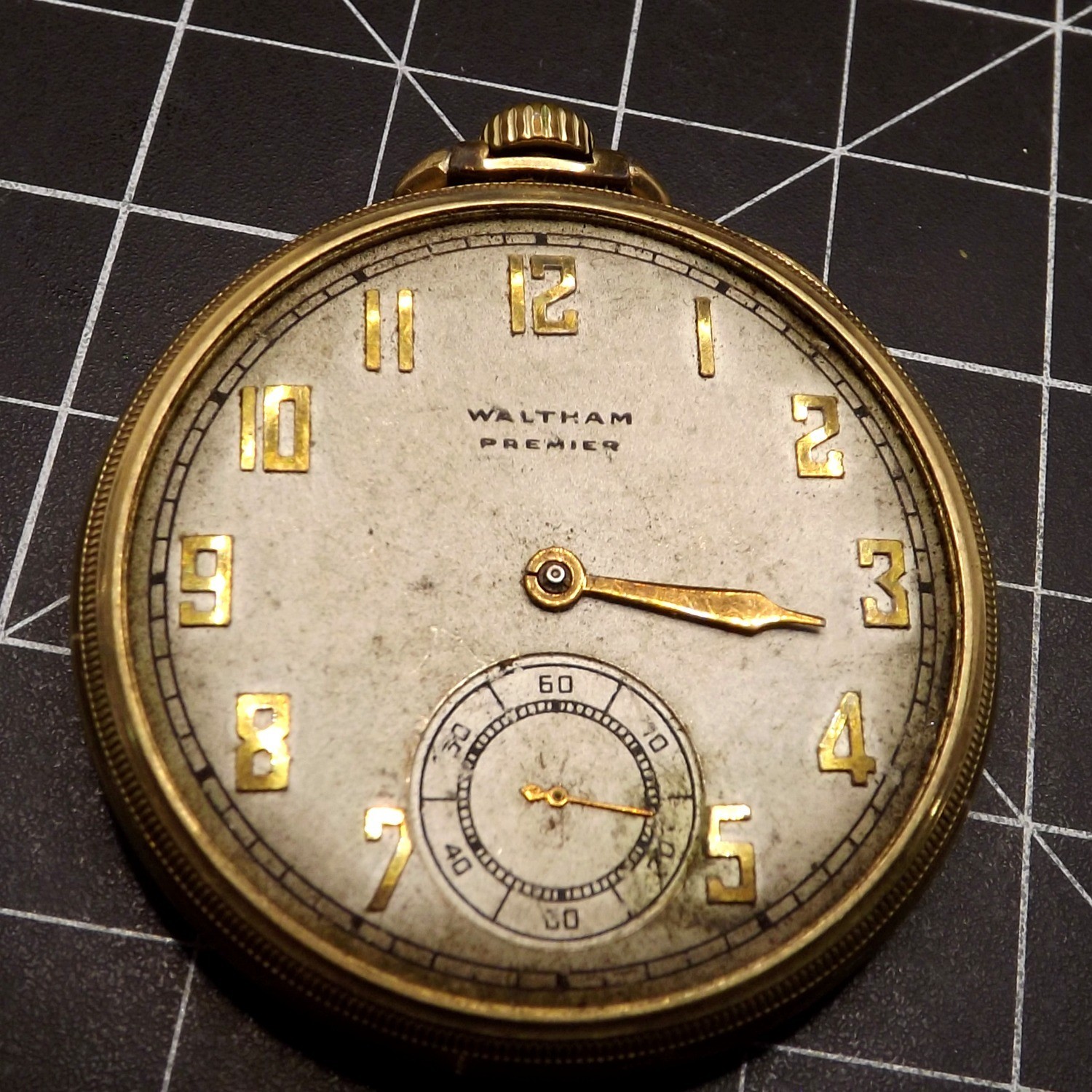 Antique Waltham Premier Colonial 17J 12S Pocket Watch Runs Missing Hand Crystal