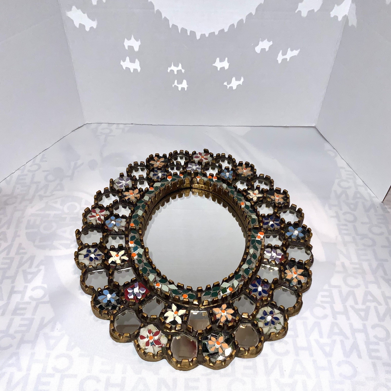 ✨FOLK ART Vintage Peruvian Reverse Painted Glass Round Mirror Cuzcaja Gold Gilt