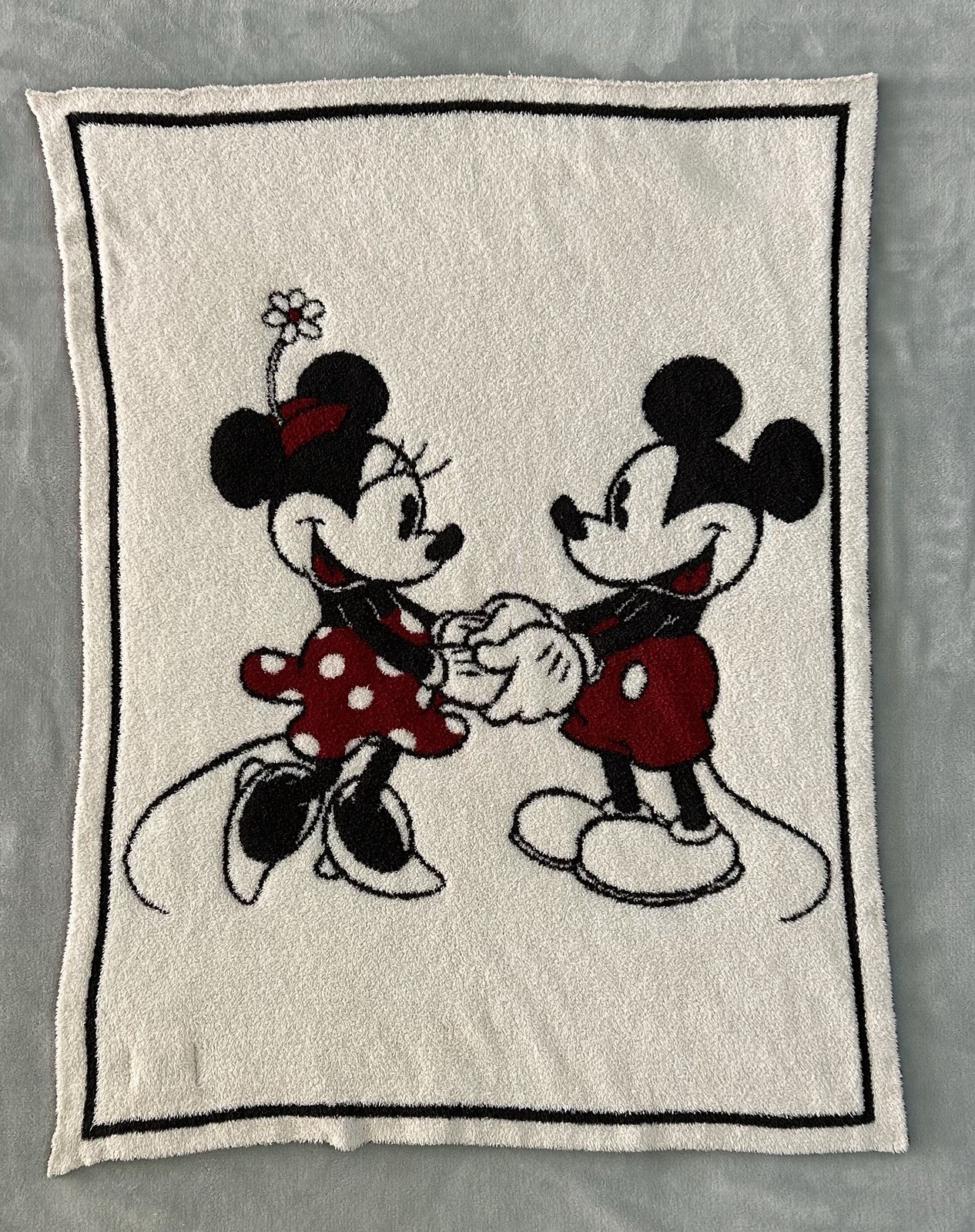 Mickey And Mini Mouse Barefoot Dreams Cozy Chic Classic Blanket 42x32 Inches 