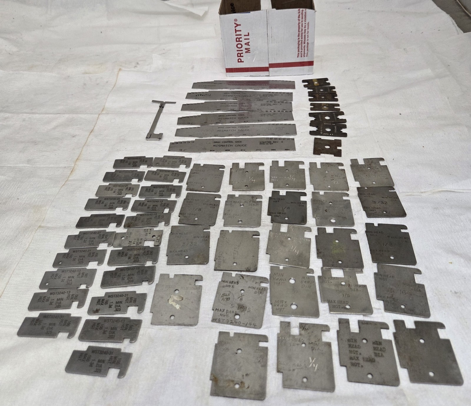 Aircraft Rivet Inspection Gauge Lot WST3240 Mismatch Huck A/B 1555