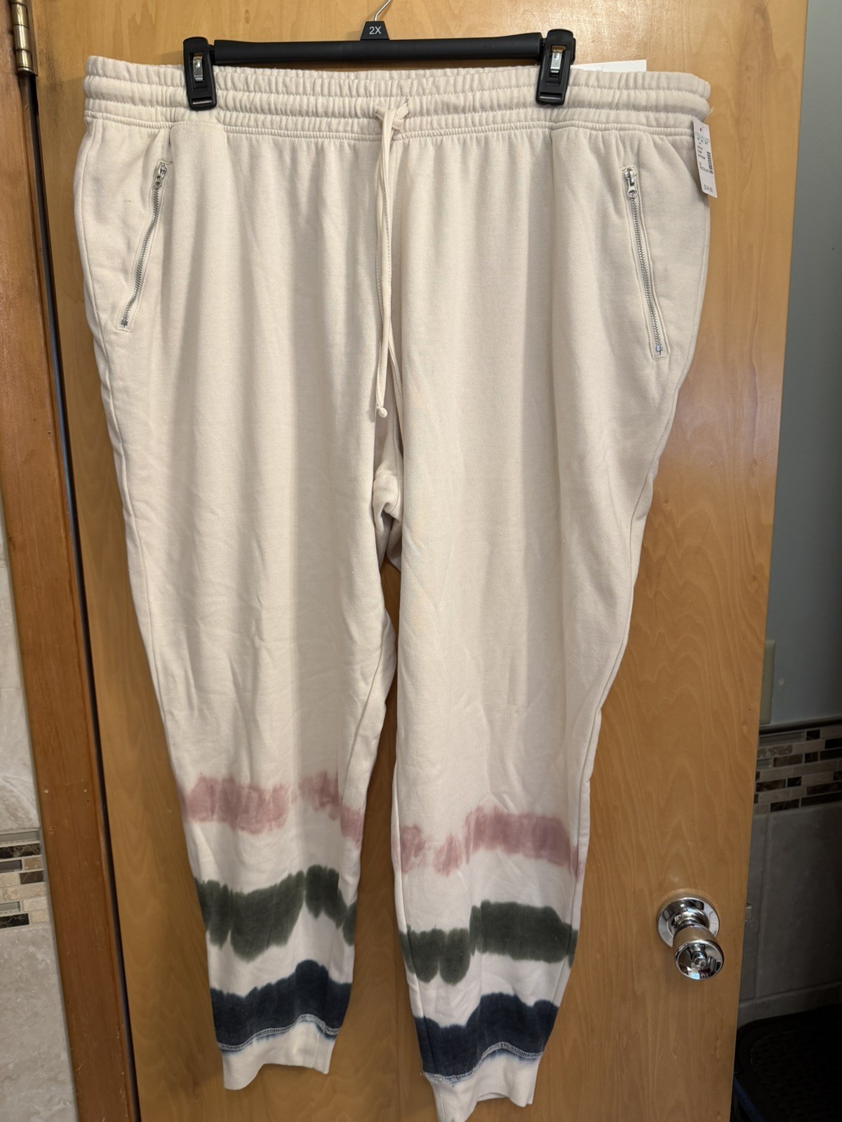 NWT Maurices Women’s Sz 3X Pull On Beige Striped Jogger Pants w pockets NEW 