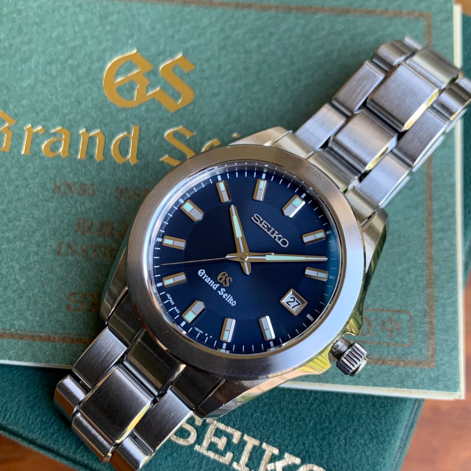 2002 Grand Seiko SBGF019 Blue Dial 38mm Quartz Stainless Steel Wristwatch w/ Box