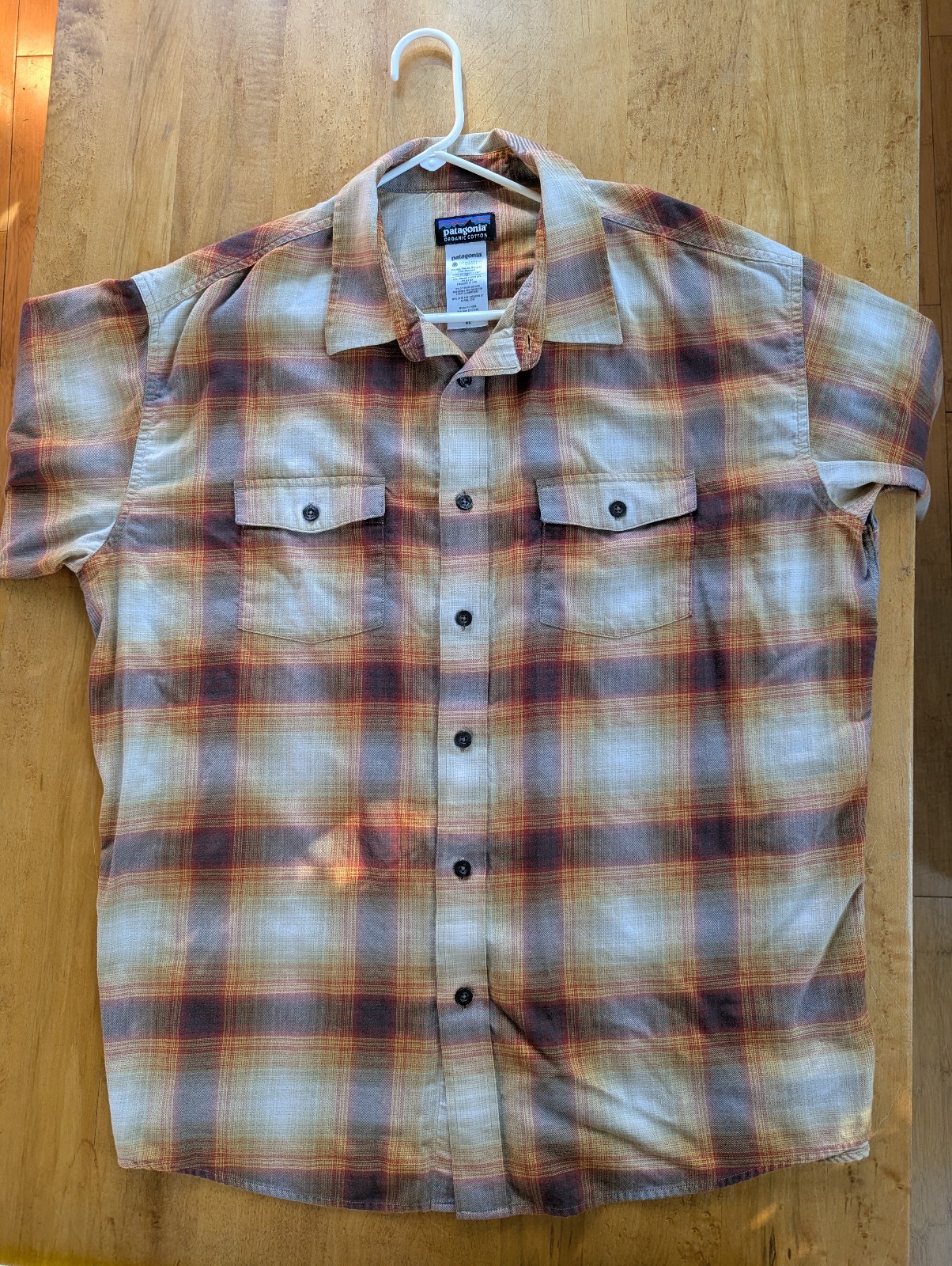 Patagonia Men’s Plaid Organic Cotton Button Up Shirt Size XL, Casual Dad Outdoor Patagonia Men’s Plaid Organic Cotton Button Up Shirt Size XL, Casual Dad Outdoor