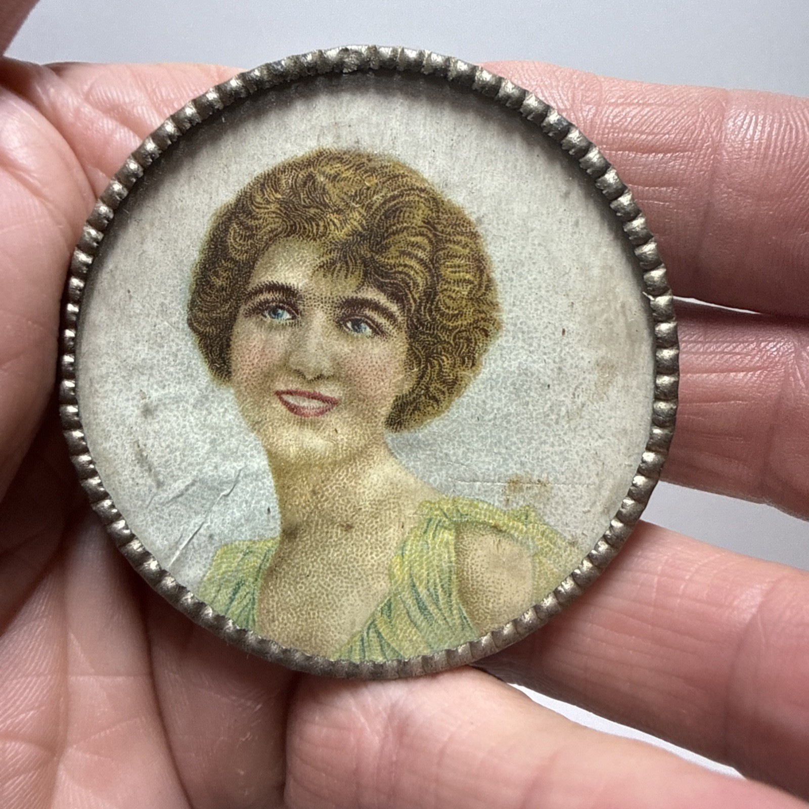 Early 1900’s Small Framed Image Of Beautiful Young Woman-painted? Early 1900’s Small Framed Image Of Beautiful Young Woman-painted?