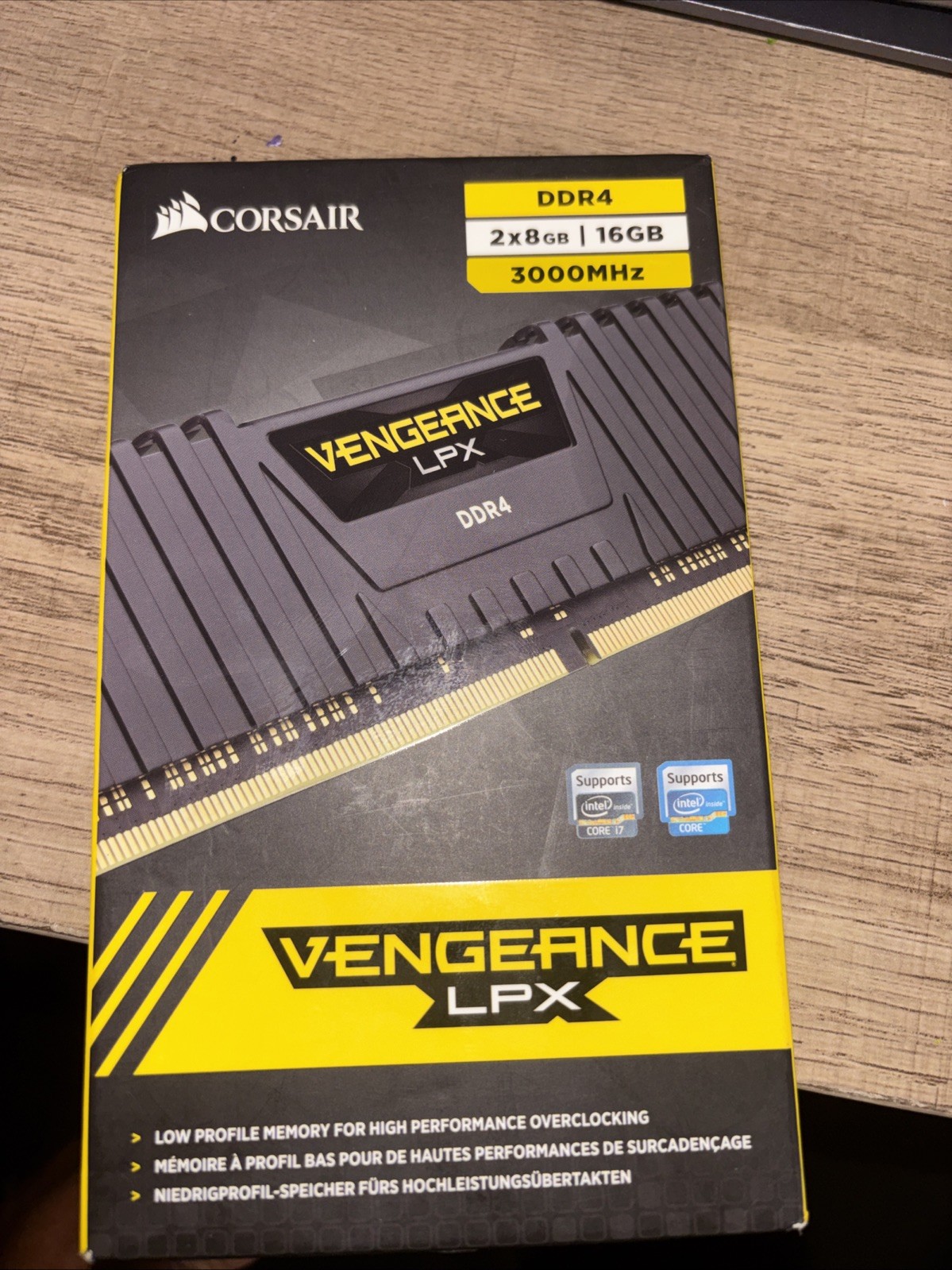 Corsair CMK32GX4M2B3000C15 Vengeance LPX DDR4 3000mhz Dual Memory Kit - Black Corsair CMK32GX4M2B3000C15 Vengeance LPX DDR4 3000mhz Dual Memory Kit - Black
