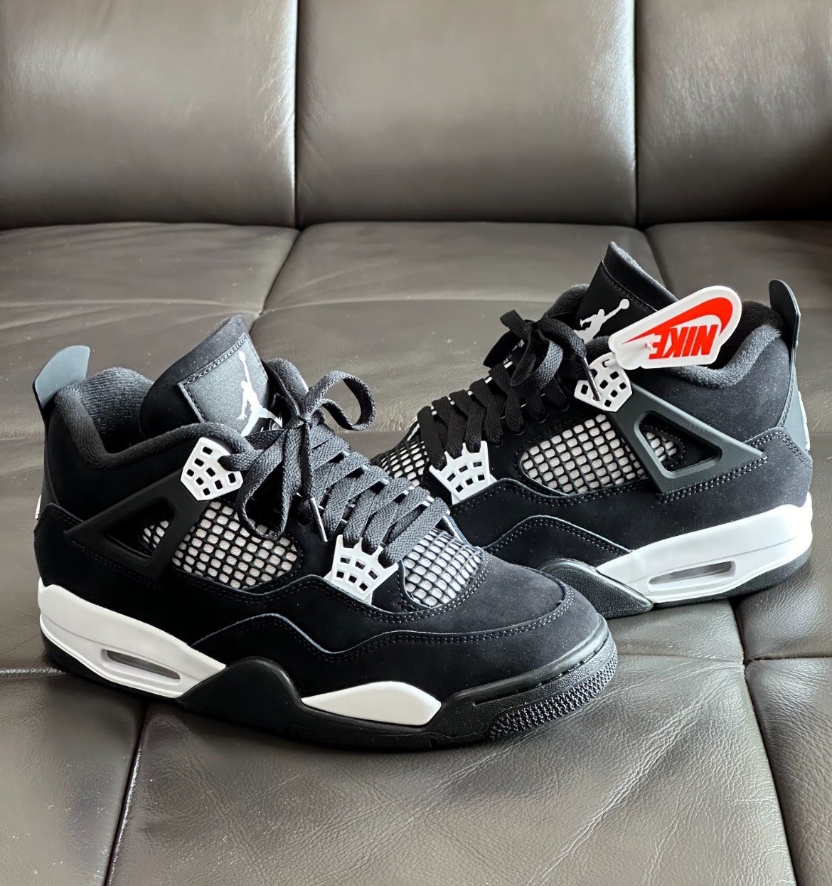 Fashion AJ4 Retro White Thunder FQ8138-001 Men US 6.5/Women US8/EUR 39