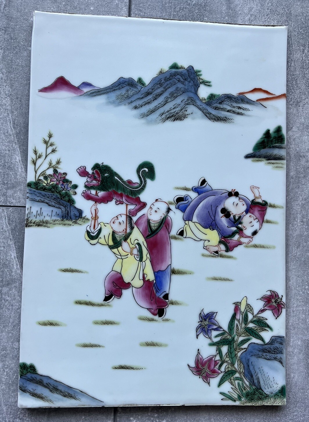 Antique/ Vintage Chinese Famille Rose Figures Scene Porcelain Plaque Tile Antique/ Vintage Chinese Famille Rose Figures Scene Porcelain Plaque Tile