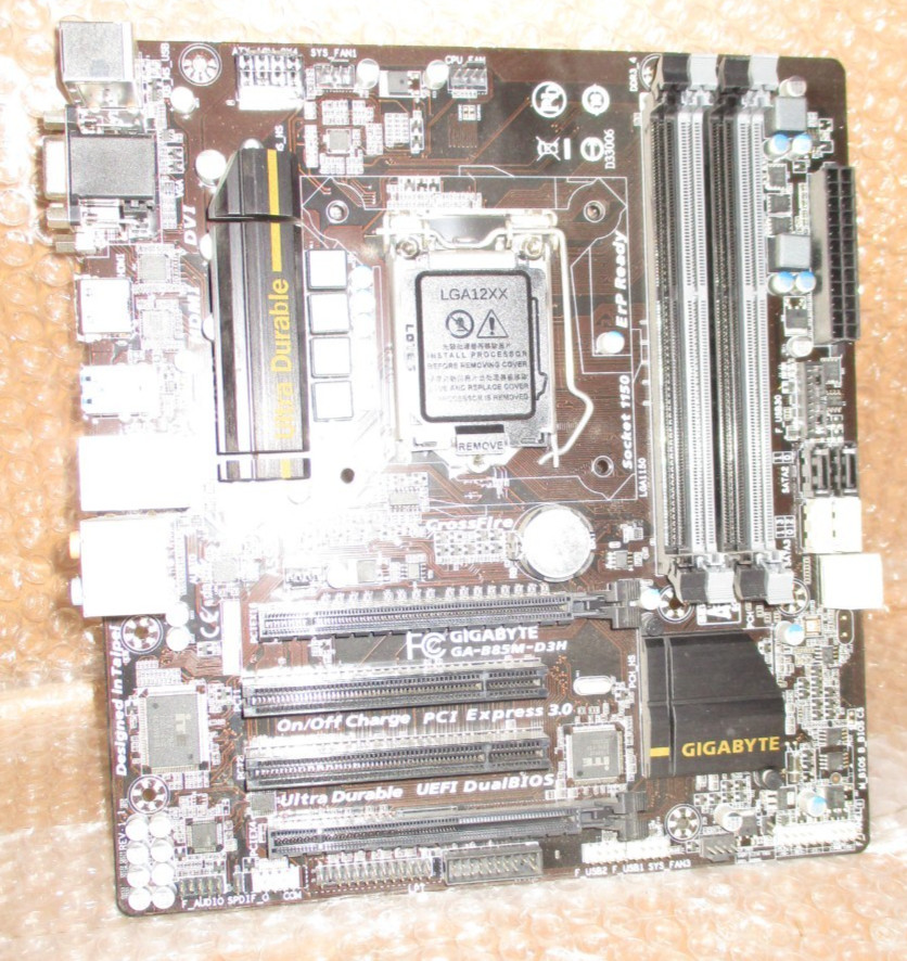 Gigabyte GA-B85M-D3H Motherboard
