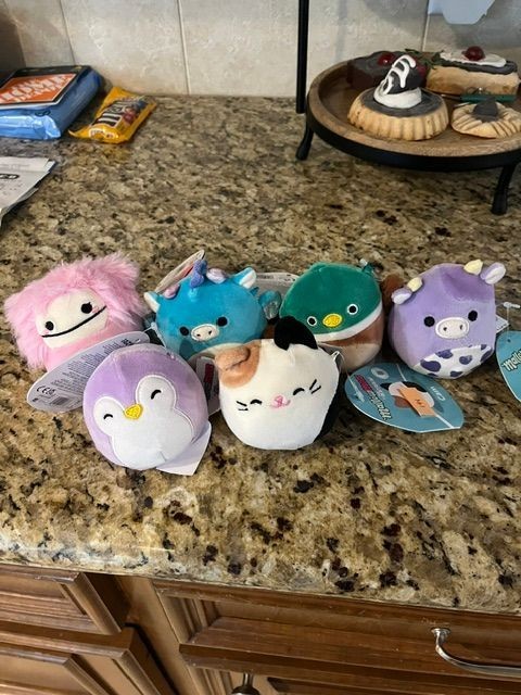NEW MallowMees Squishy Plush - CHOOSE 1 - Avery Bubba Tatiana Elle Brina Cam NEW MallowMees Squishy Plush - CHOOSE 1 - Avery Bubba Tatiana Elle Brina Cam
