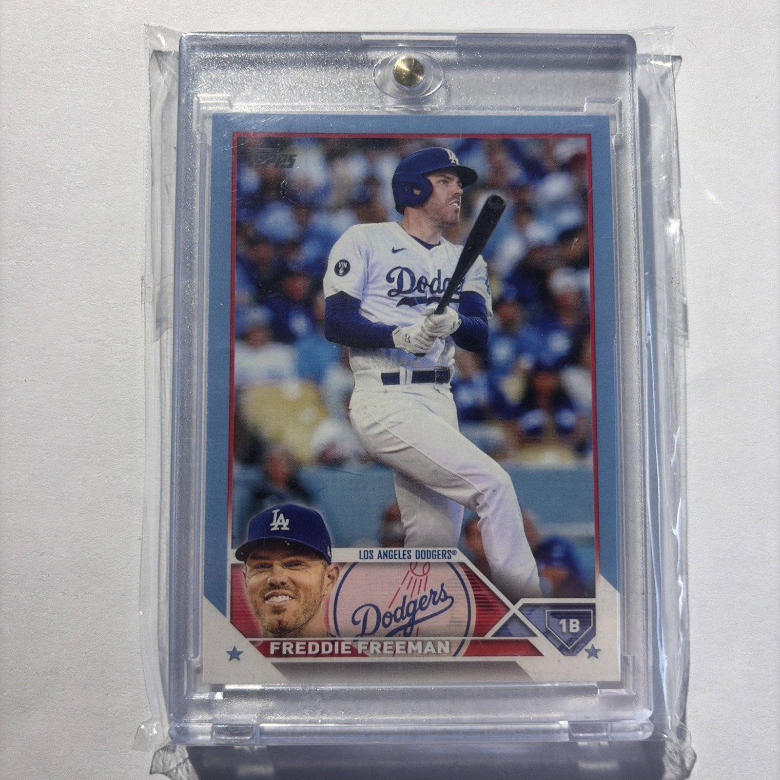 2023 Topps Series 1 - Freddie Freeman #200 Father\'s Day Powder Blue /50 2023 Topps Series 1 - Freddie Freeman #200 Father\'s Day Powder Blue /50