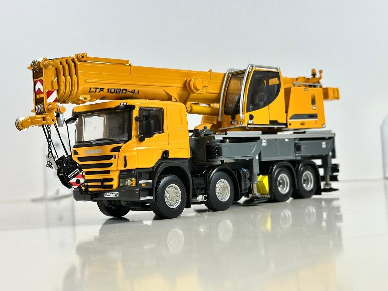WSI truck models, Liebherr  LTF 1060-4.1 Scania  8X4 , WSI PREMIUM LINE