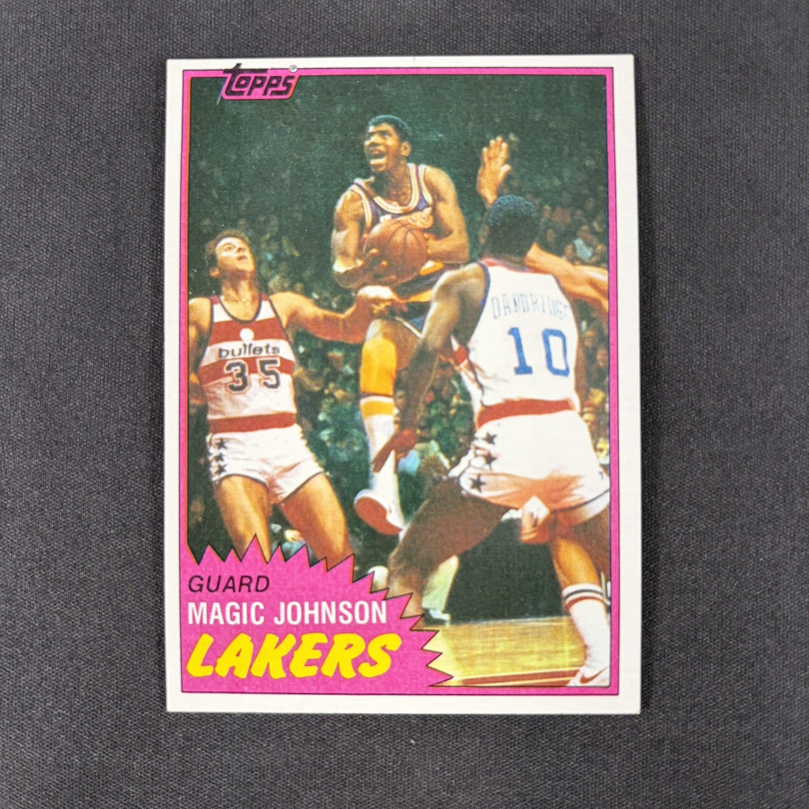 Topps 1981-82 Magic Johnson #21 Los Angeles Lakers NBA Basketball Trading Card