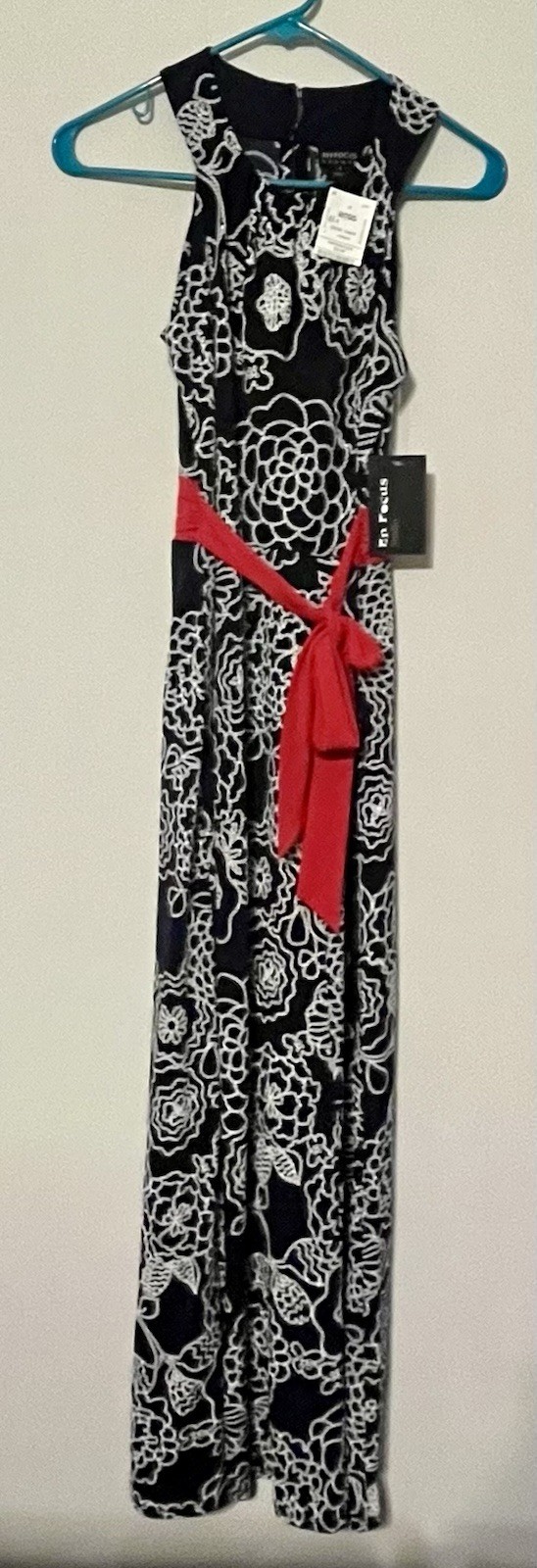 NWT En Focus Studio Bohemian Style Halter Neck Maxi Dress Blk & Wh Stretchy Sz 4