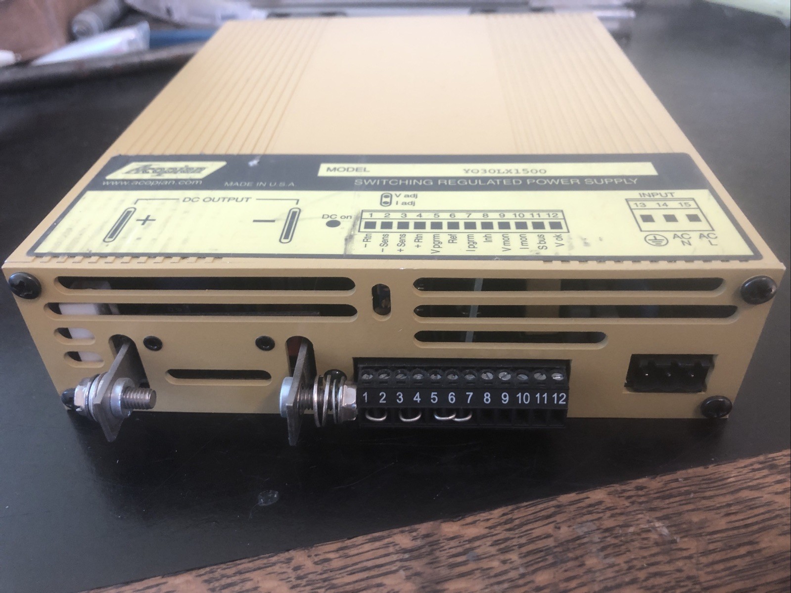Acopian Switching Regulated Power Supply Model Y030LX1500